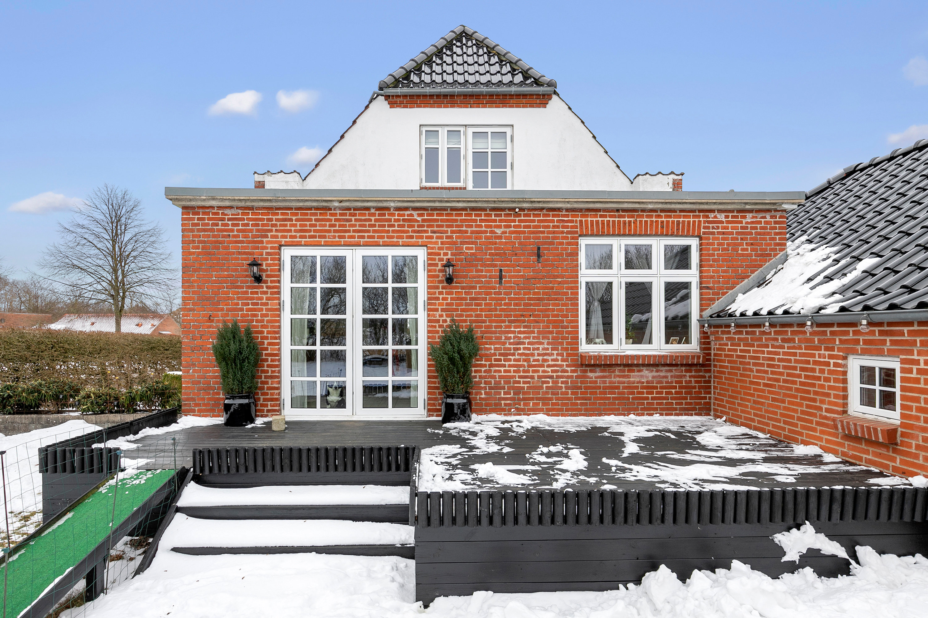 Fremhævet terrasse billede i fuldskærmstilstand. Billede af Nørregade 98, 9700 Brønderslev