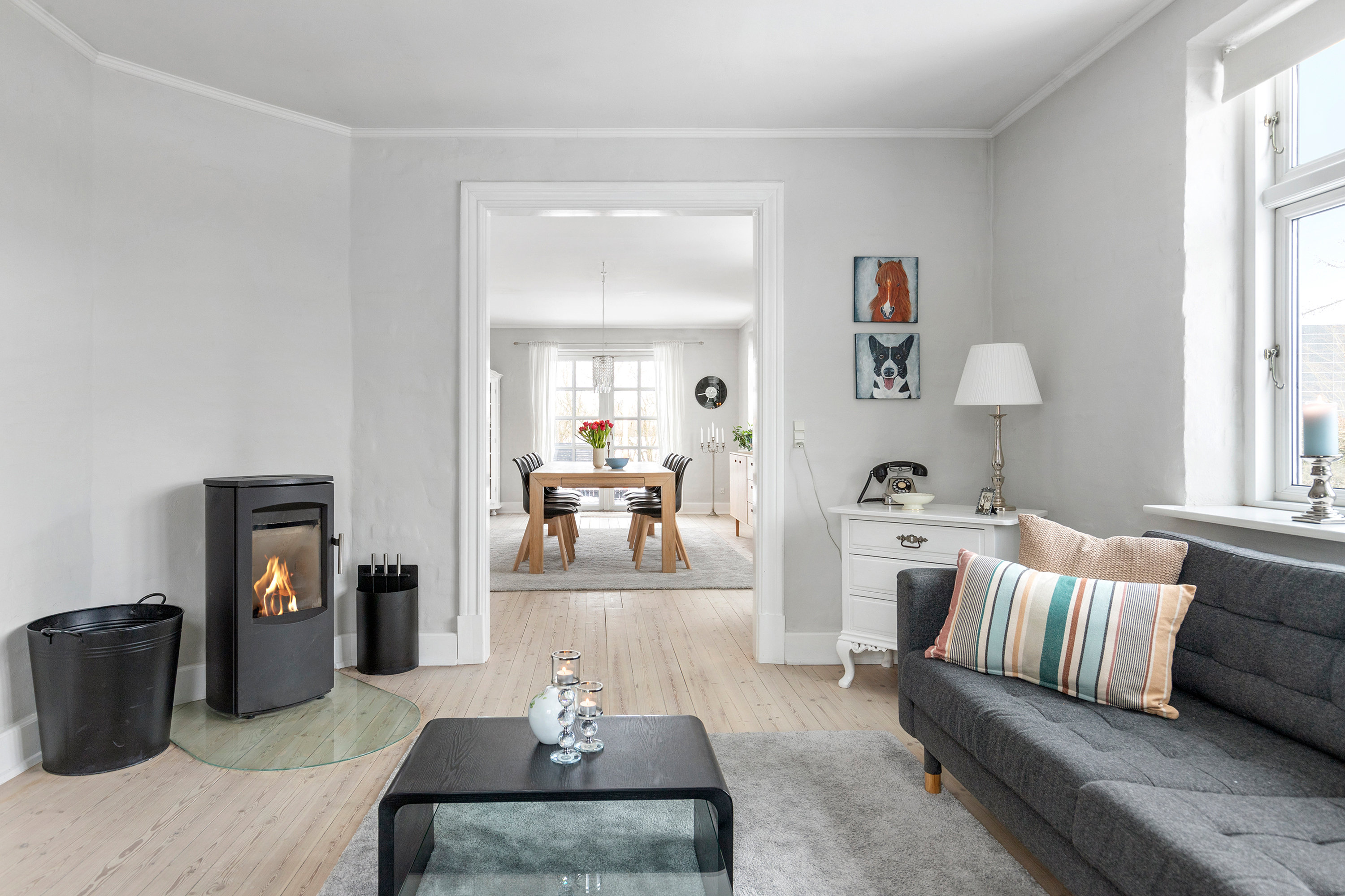 Fremhævet stue billede i fuldskærmstilstand. Billede af Nørregade 98, 9700 Brønderslev