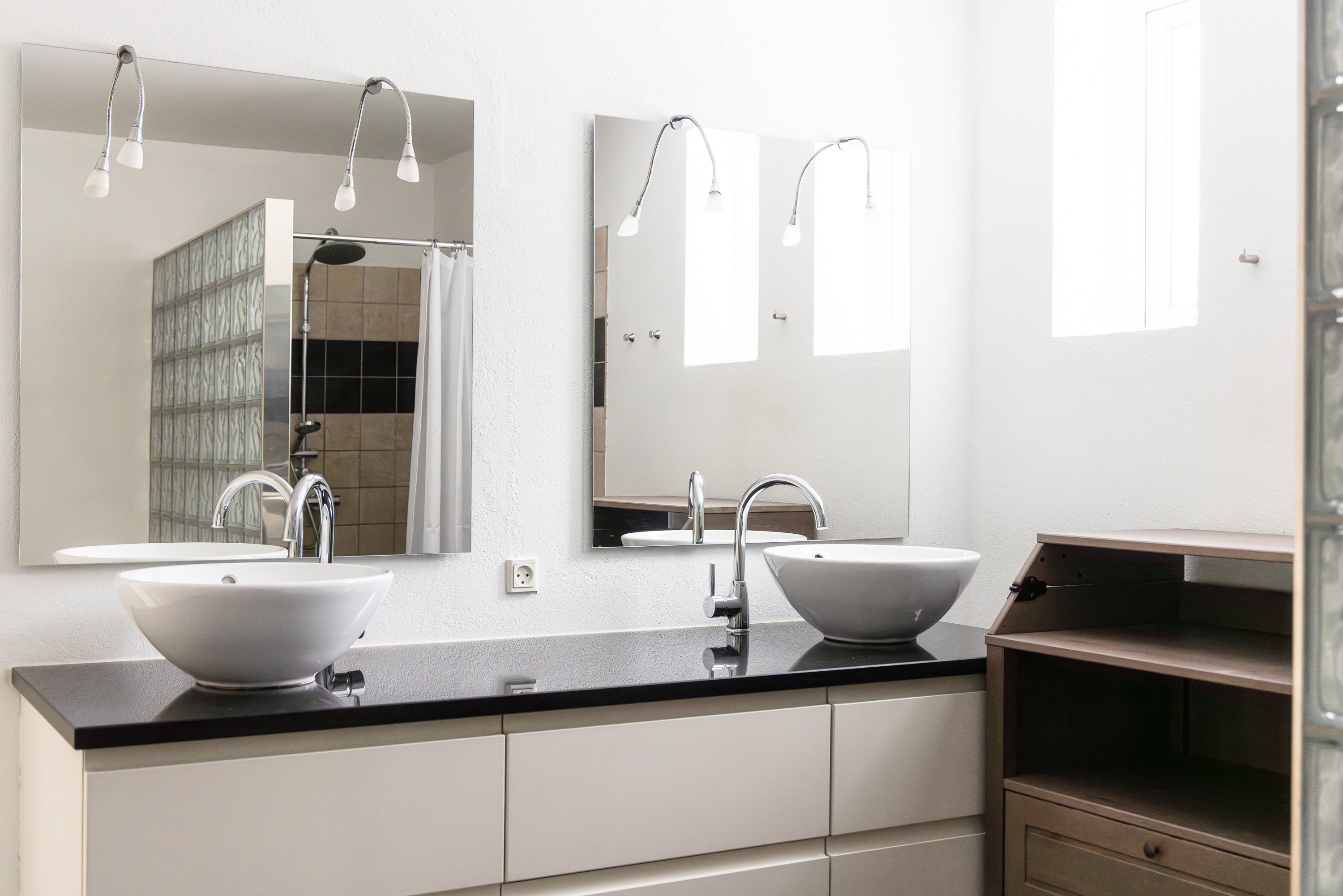 Fremhævet badeværelse billede i fuldskærmstilstand. Billede af Rosenborgvangen 8, 8600 Silkeborg