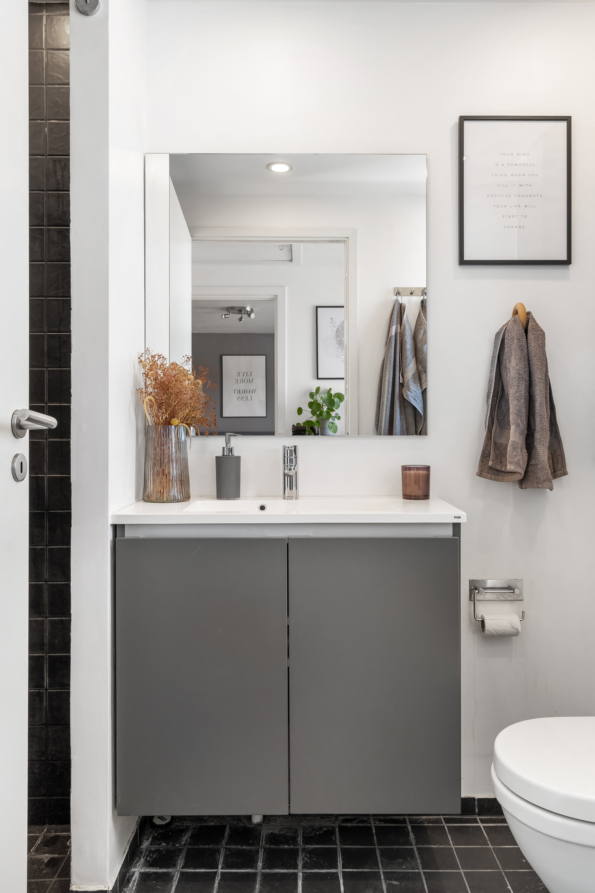 Fremhævet badeværelse billede i fuldskærmstilstand. Billede af Øvej 31B, 3550 Slangerup