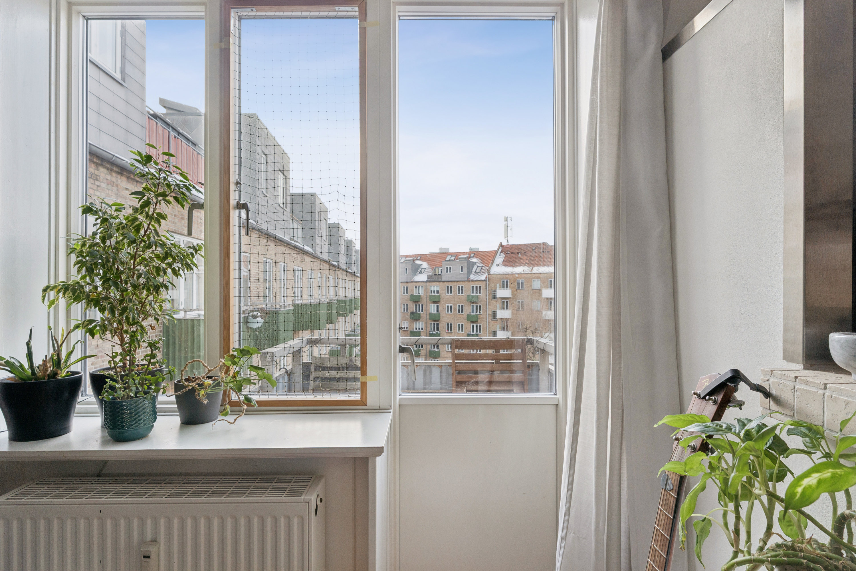 Fremhævet stue billede i fuldskærmstilstand. Billede af Sankt Kjelds Gade 25, 4. tv., 2100 København Ø