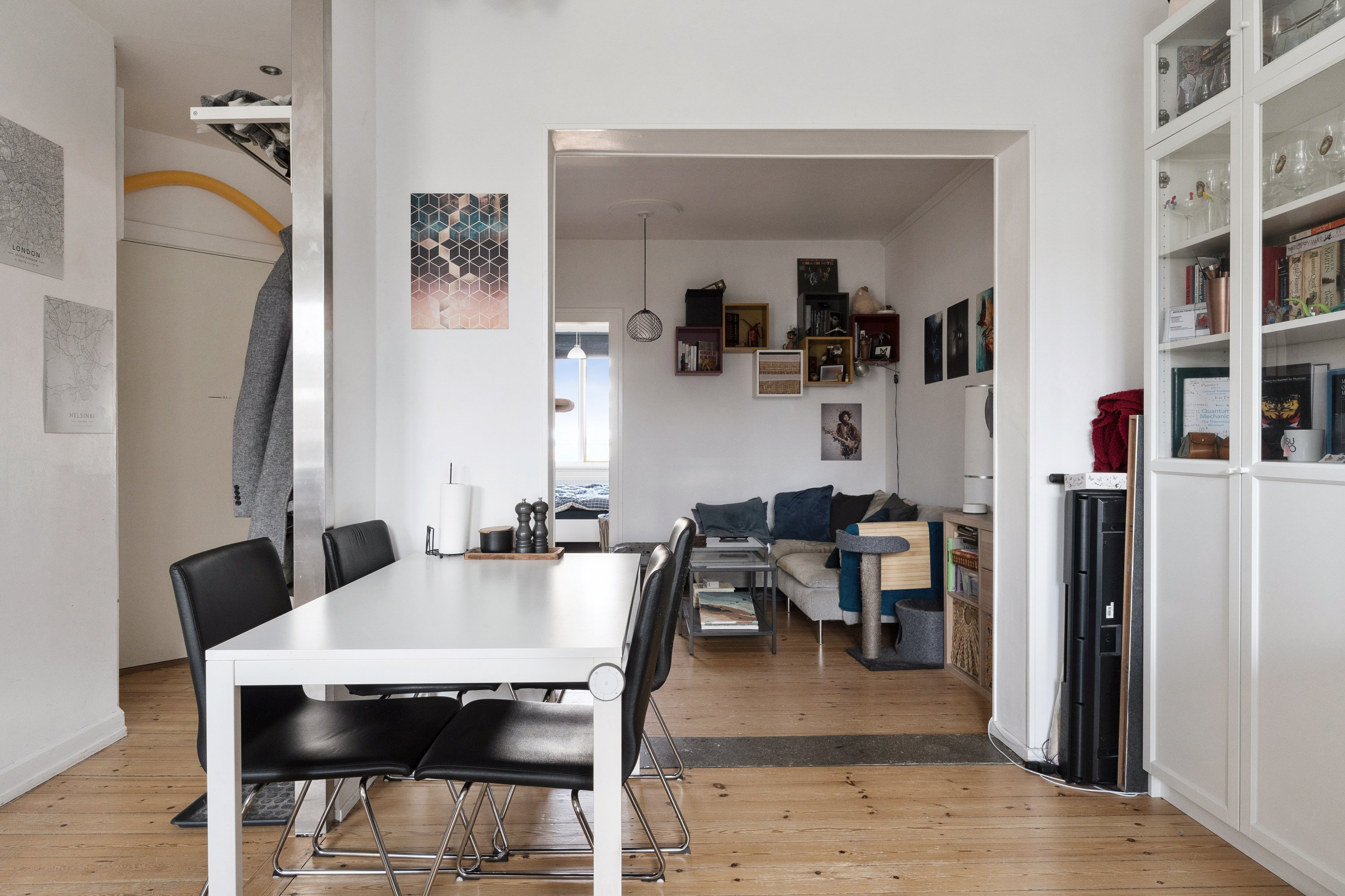 Fremhævet stue billede i fuldskærmstilstand. Billede af Sankt Kjelds Gade 25, 4. tv., 2100 København Ø