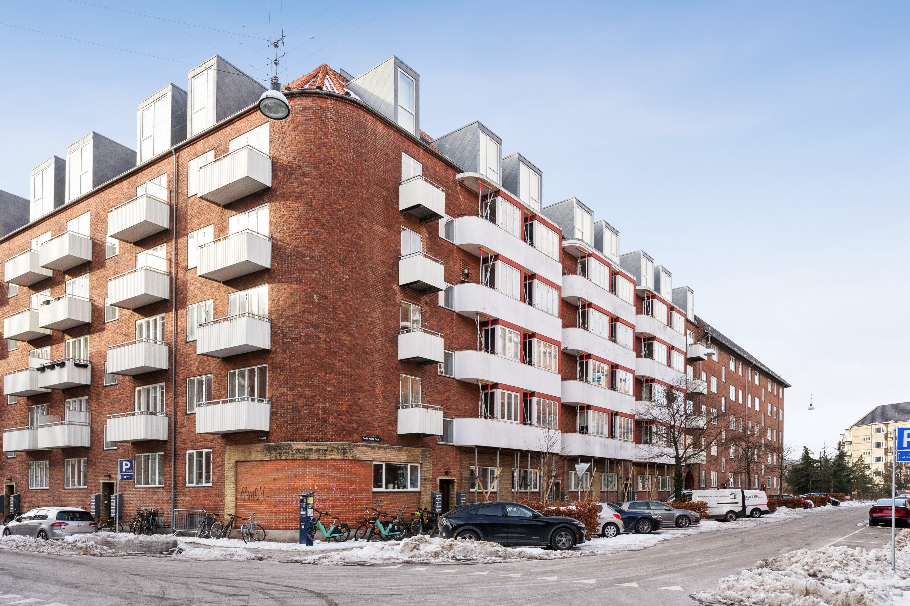 Fremhævet andet billede i fuldskærmstilstand. Billede af Sankt Kjelds Gade 25, 4. tv., 2100 København Ø