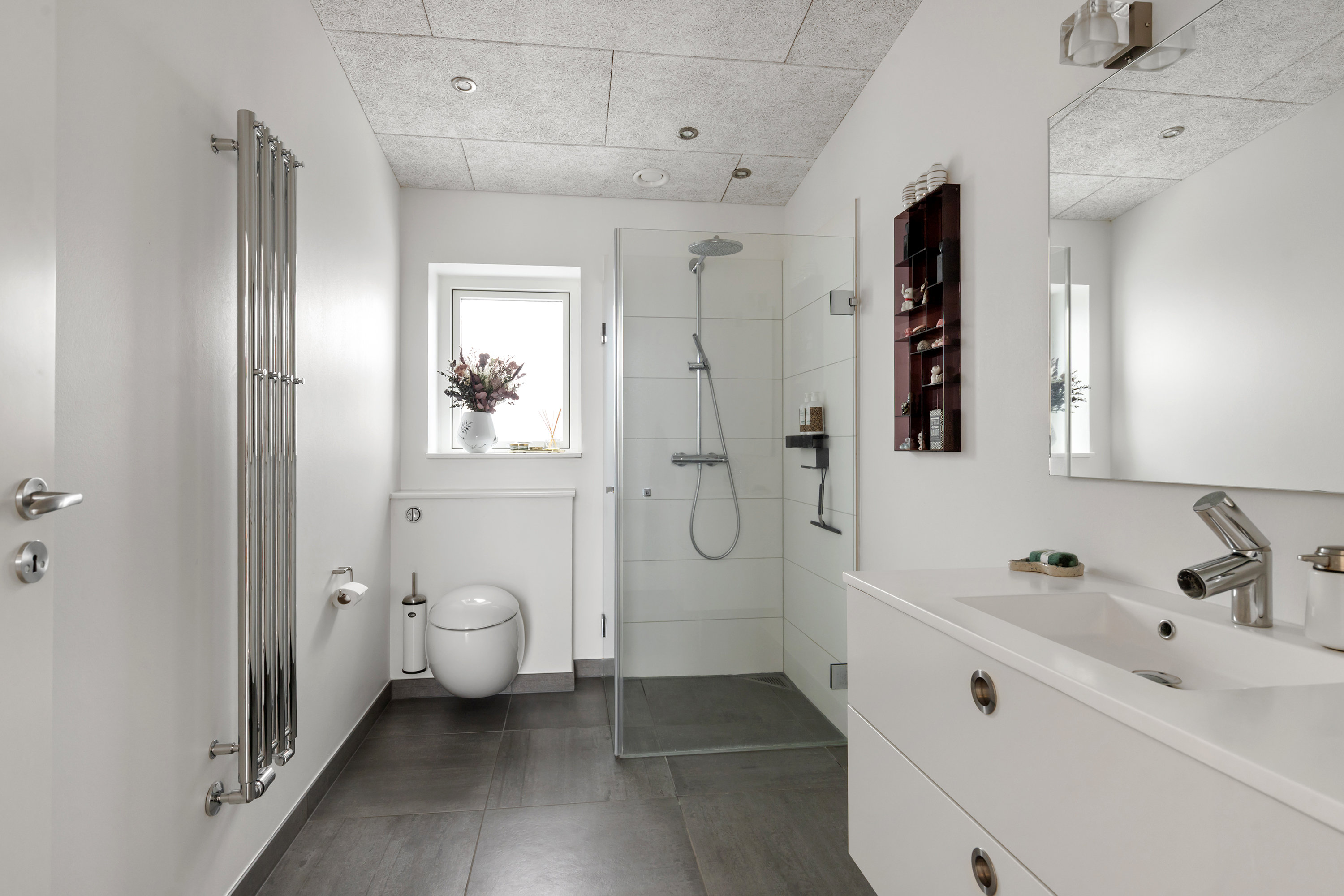 Fremhævet badeværelse billede i fuldskærmstilstand. Billede af Torngårdsallé 12, 9440 Aabybro