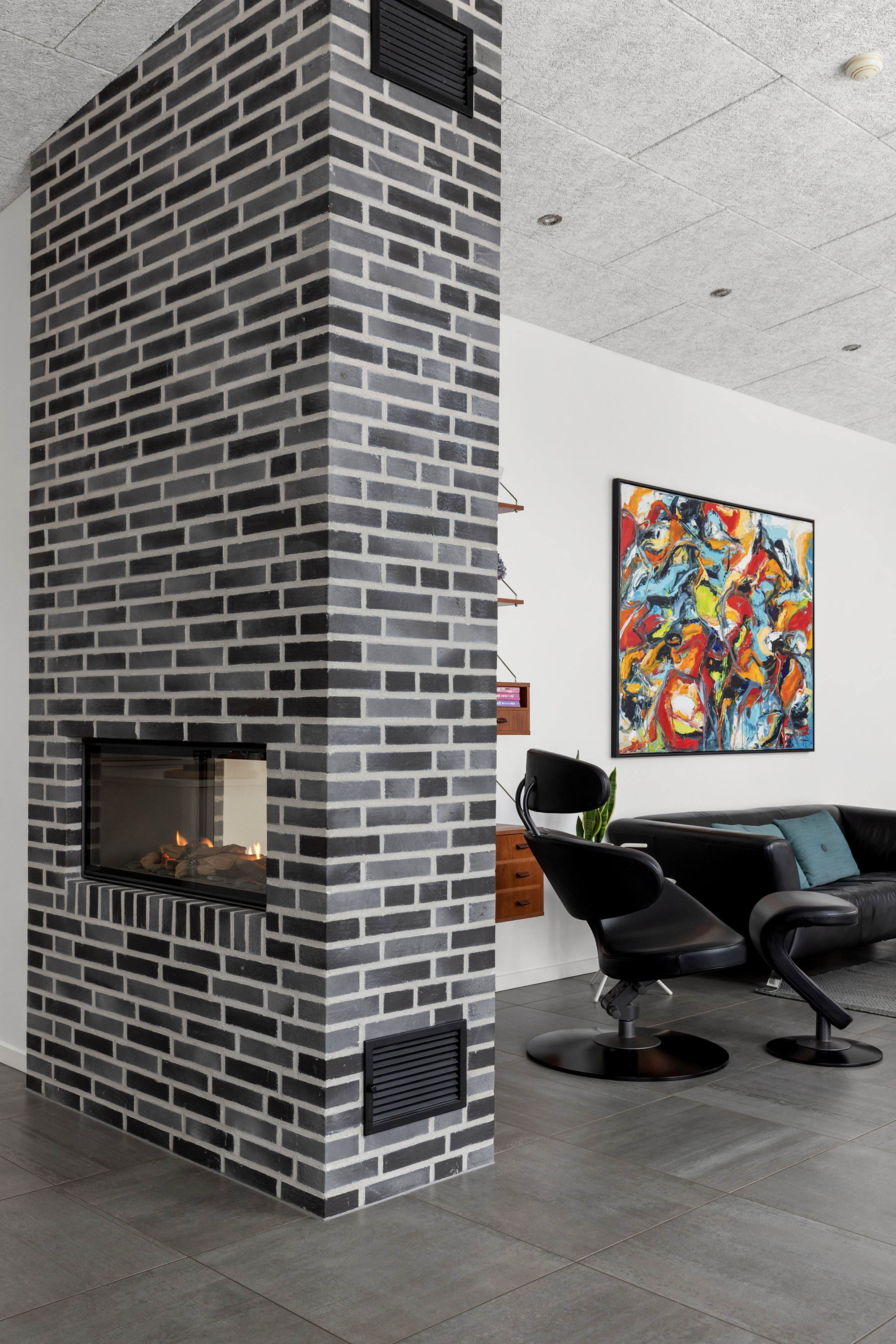 Fremhævet stue billede i fuldskærmstilstand. Billede af Torngårdsallé 12, 9440 Aabybro