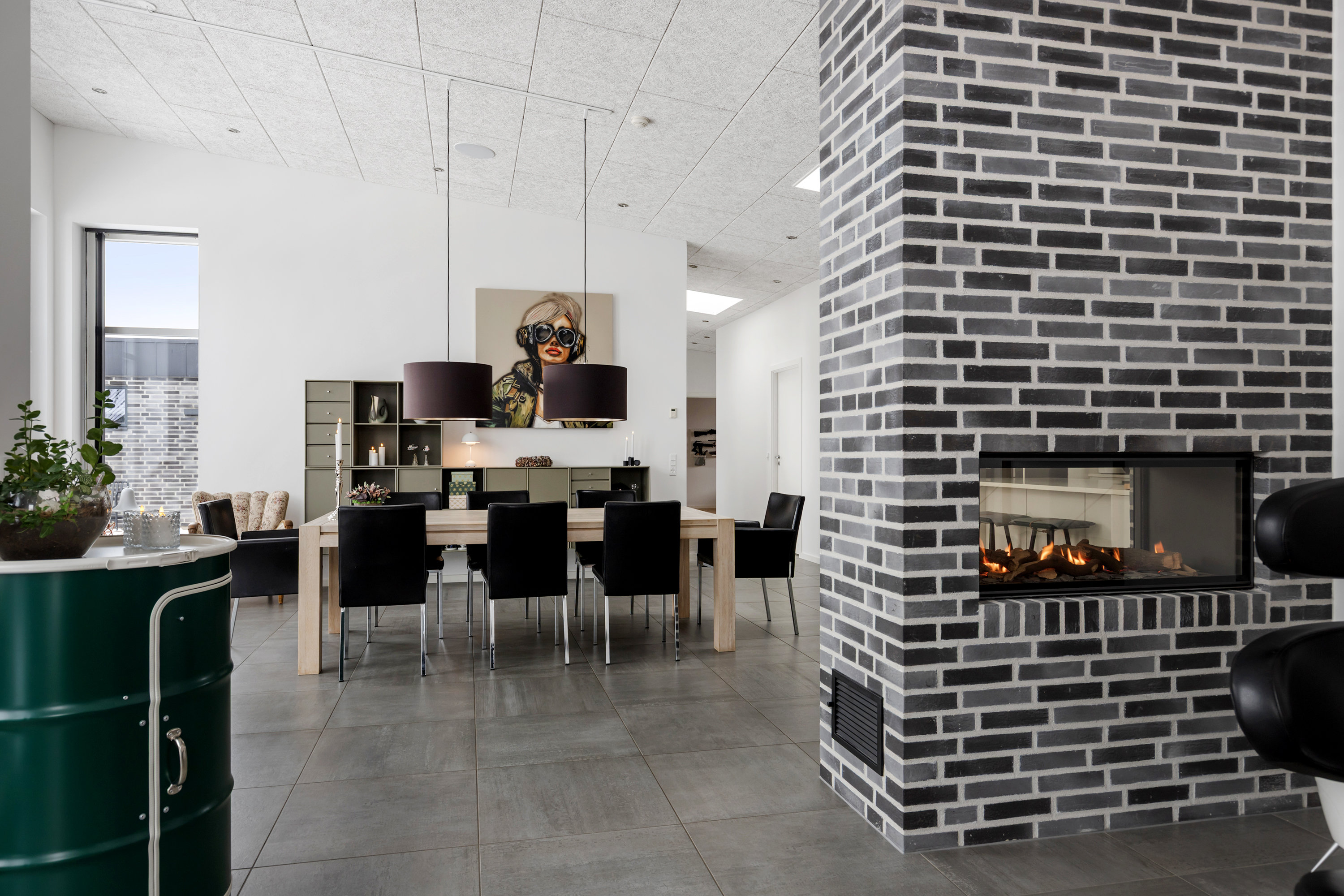 Fremhævet stue billede i fuldskærmstilstand. Billede af Torngårdsallé 12, 9440 Aabybro