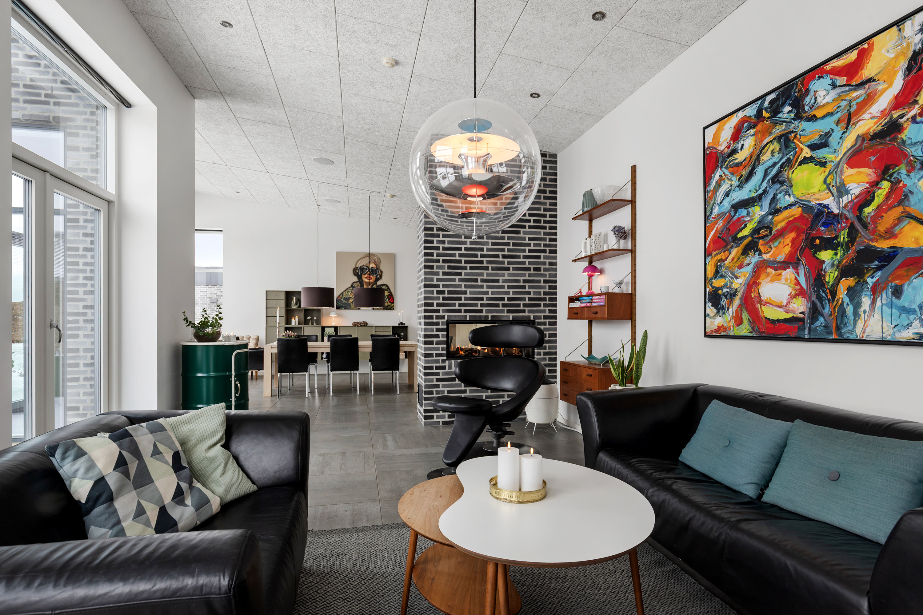 Fremhævet stue billede i fuldskærmstilstand. Billede af Torngårdsallé 12, 9440 Aabybro