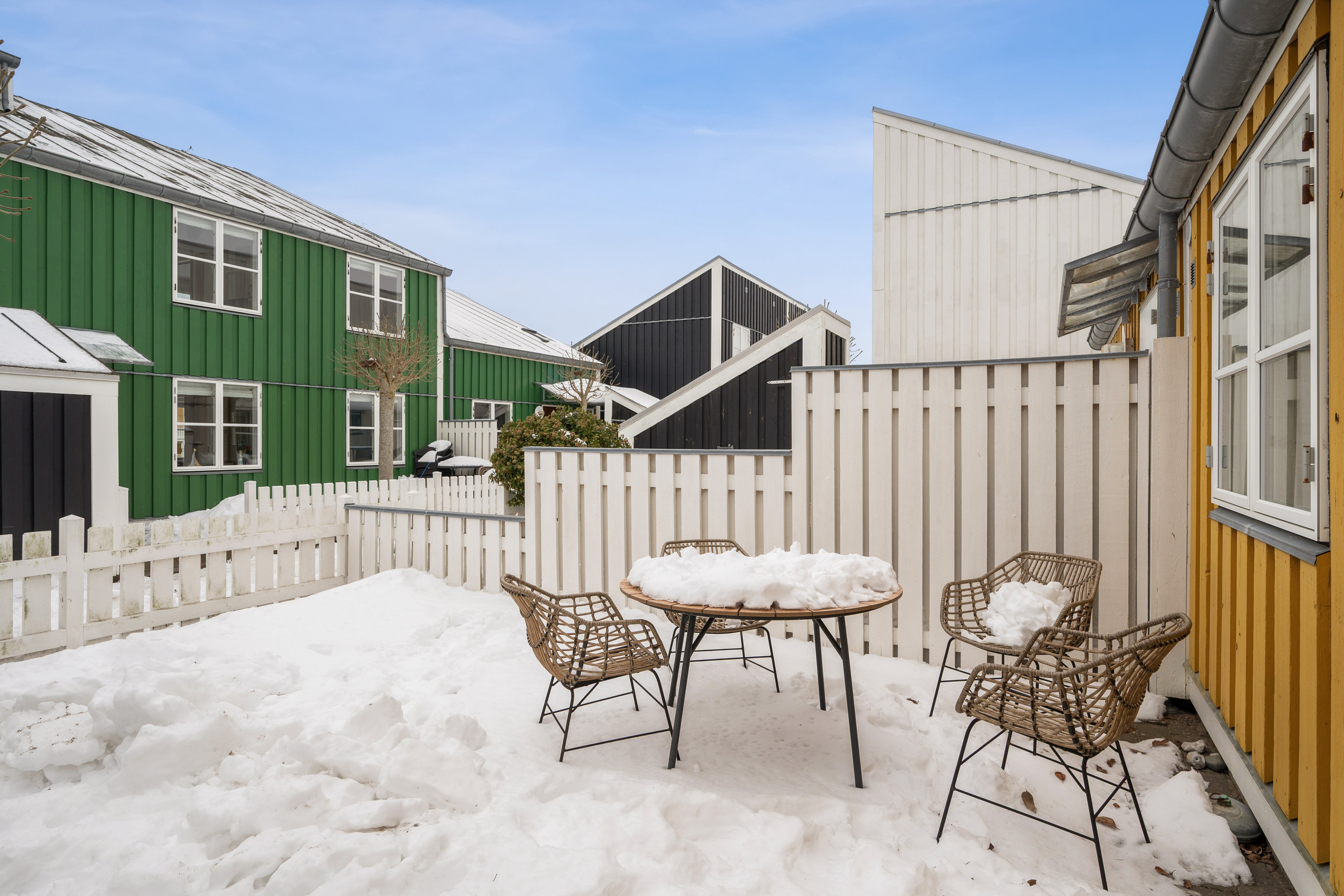 Fremhævet andet billede i fuldskærmstilstand. Billede af Øerkrogvejen 2, 110., 8400 Ebeltoft