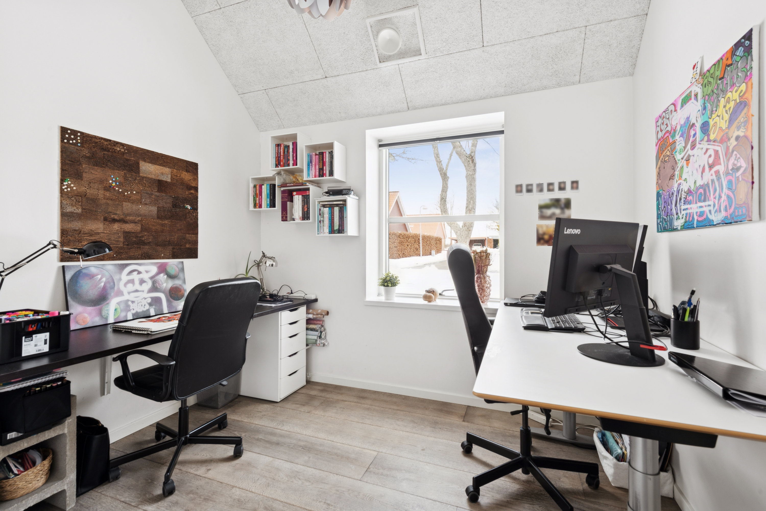 Fremhævet værelse billede i fuldskærmstilstand. Billede af Ellekilde 20, 2635 Ishøj