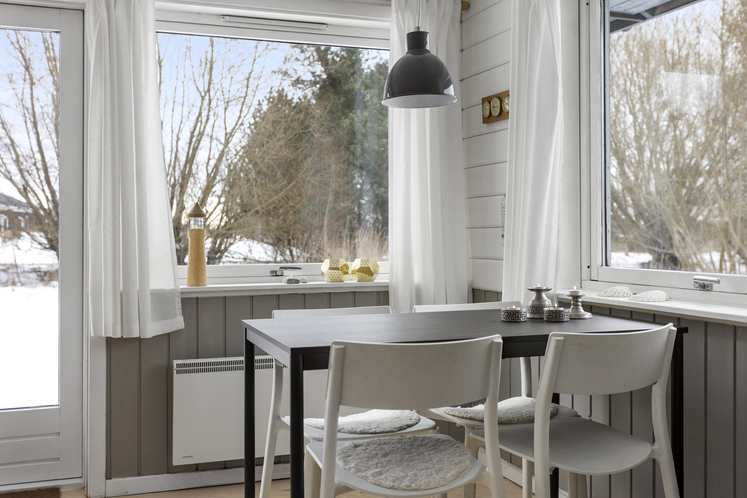 Fremhævet spiseplads billede i fuldskærmstilstand. Billede af Havremarken 4, Bratten, 9970 Strandby