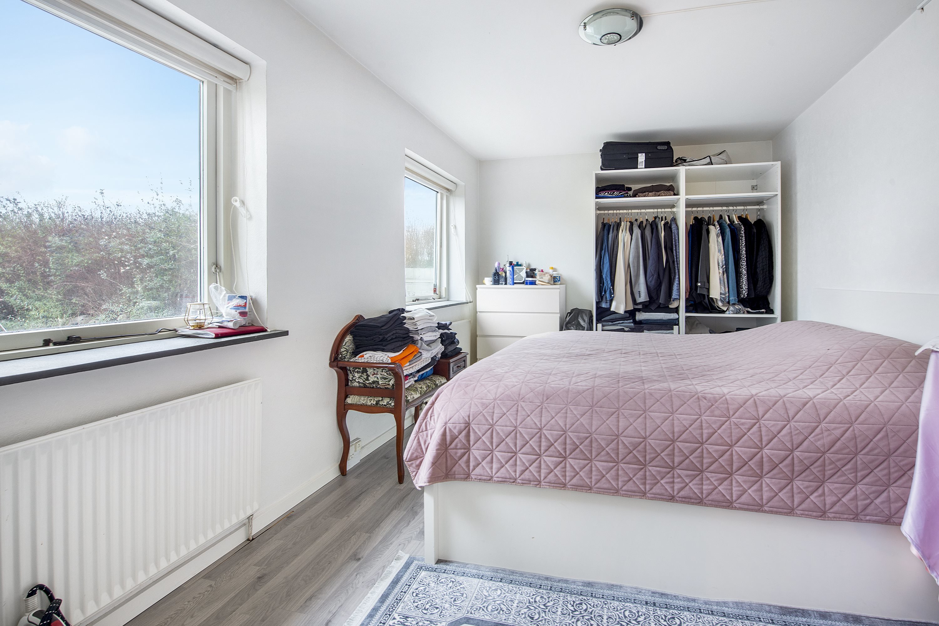 Fremhævet værelse billede i fuldskærmstilstand. Billede af Bredager 11, 2670 Greve