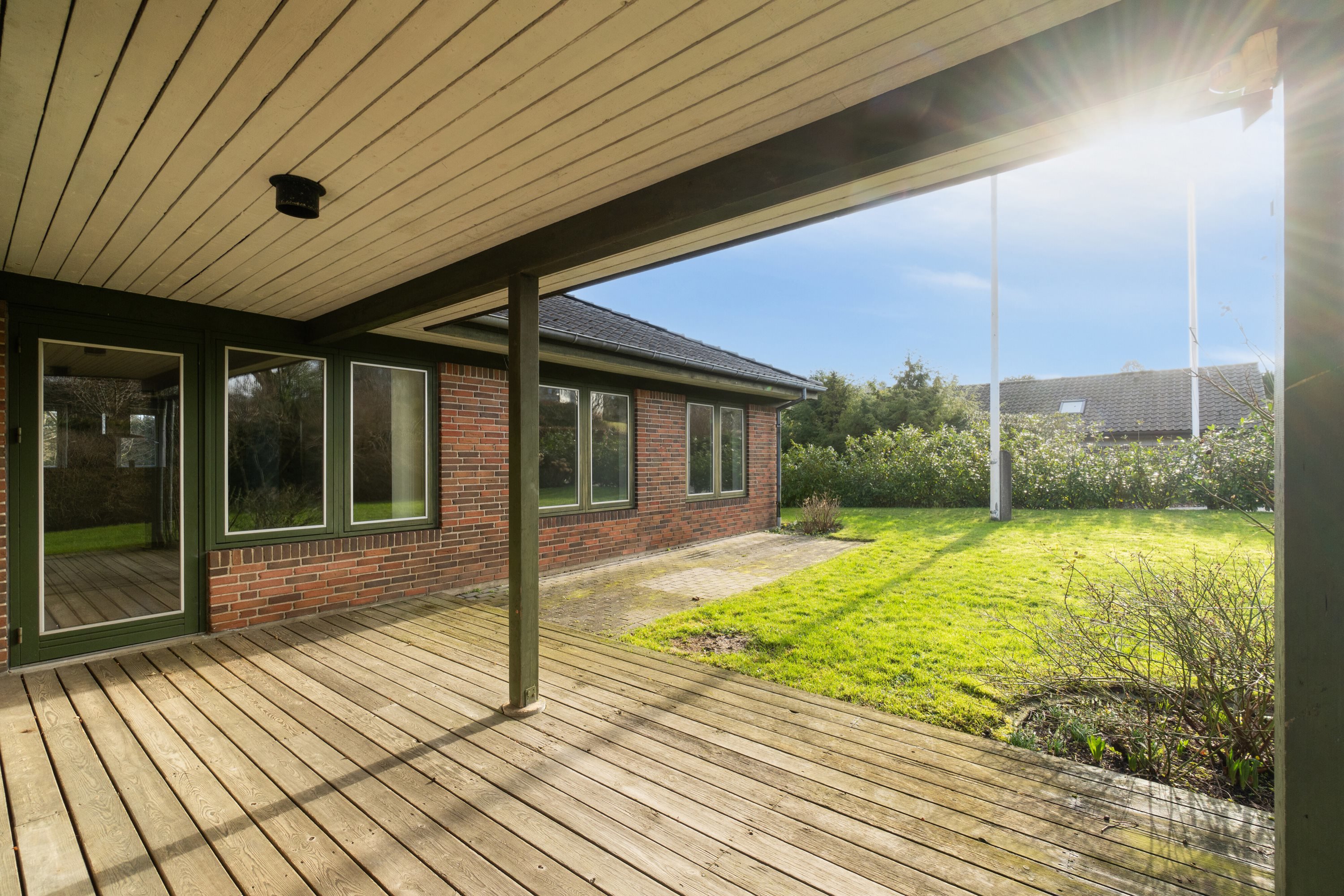 Fremhævet terrasse billede i fuldskærmstilstand. Billede af Ildervej 20B, Skåde, 8270 Højbjerg