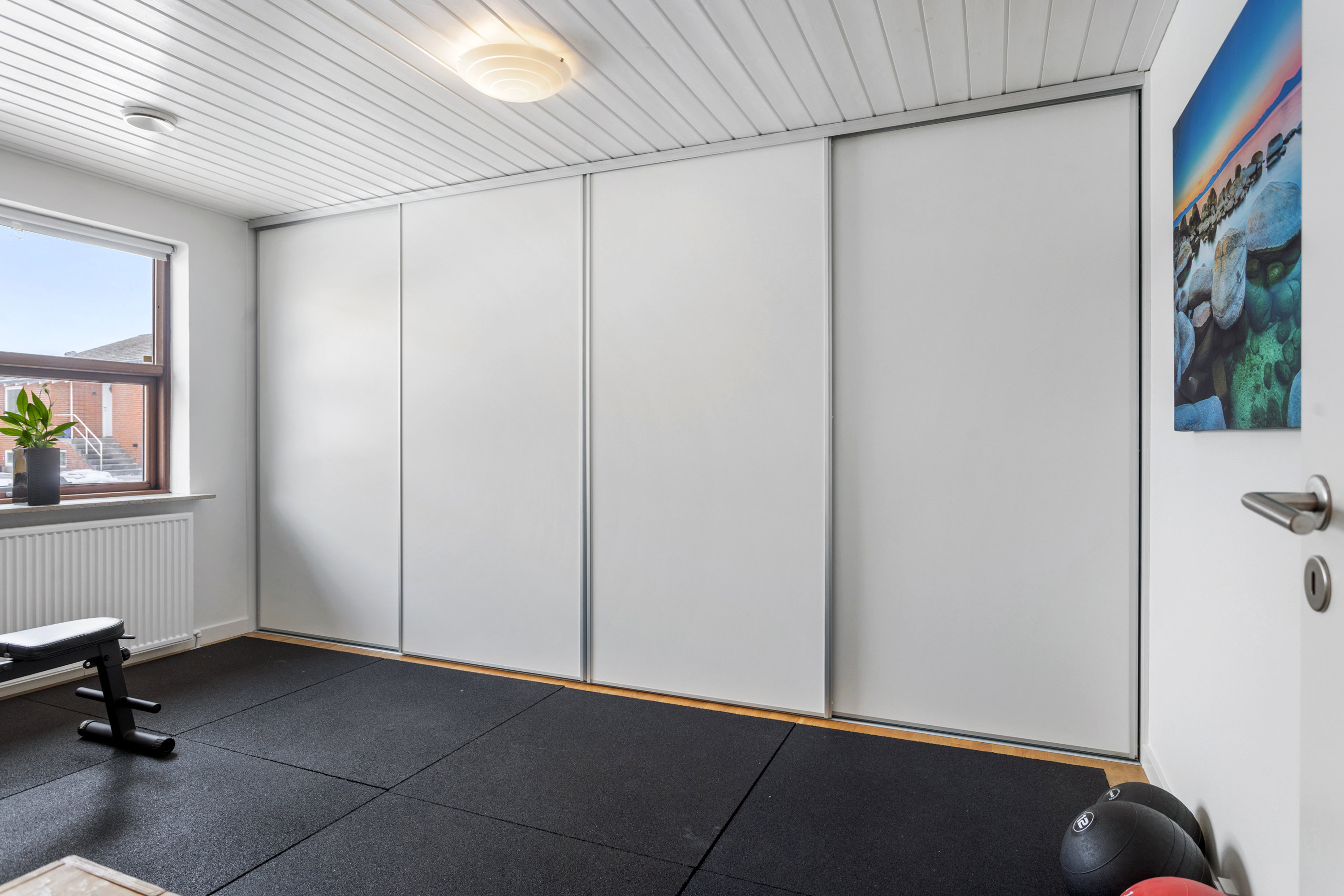 Fremhævet værelse billede i fuldskærmstilstand. Billede af Lisborgvej 17, 9900 Frederikshavn