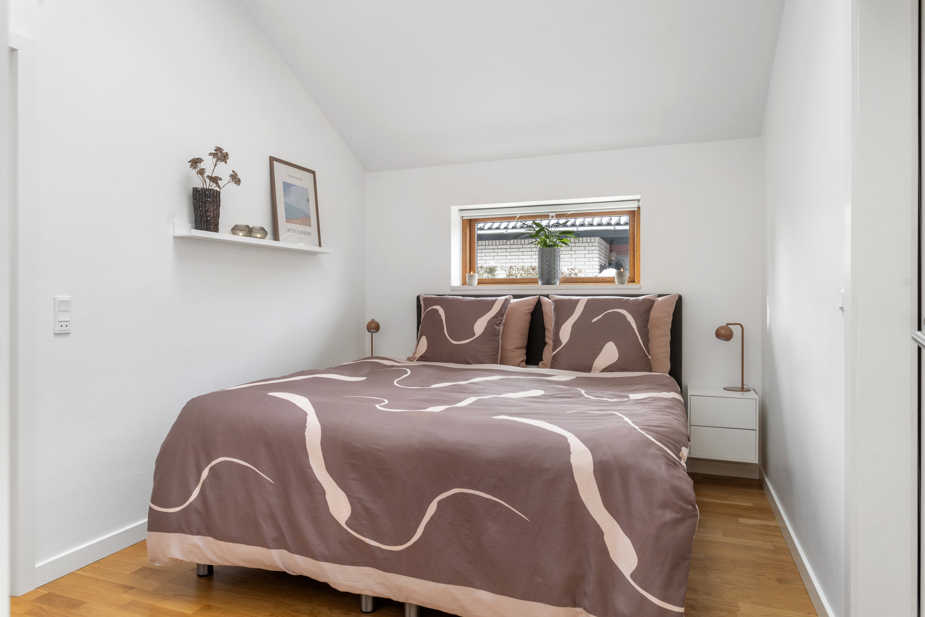 Fremhævet soveværelse billede i fuldskærmstilstand. Billede af Lisborgvej 17, 9900 Frederikshavn