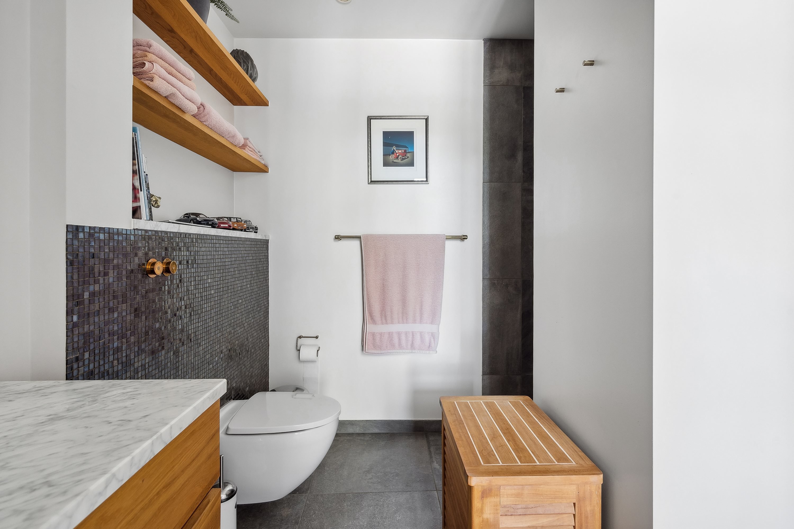 Fremhævet badeværelse billede i fuldskærmstilstand. Billede af Ryesgade 60A, st.. tv., 9000 Aalborg