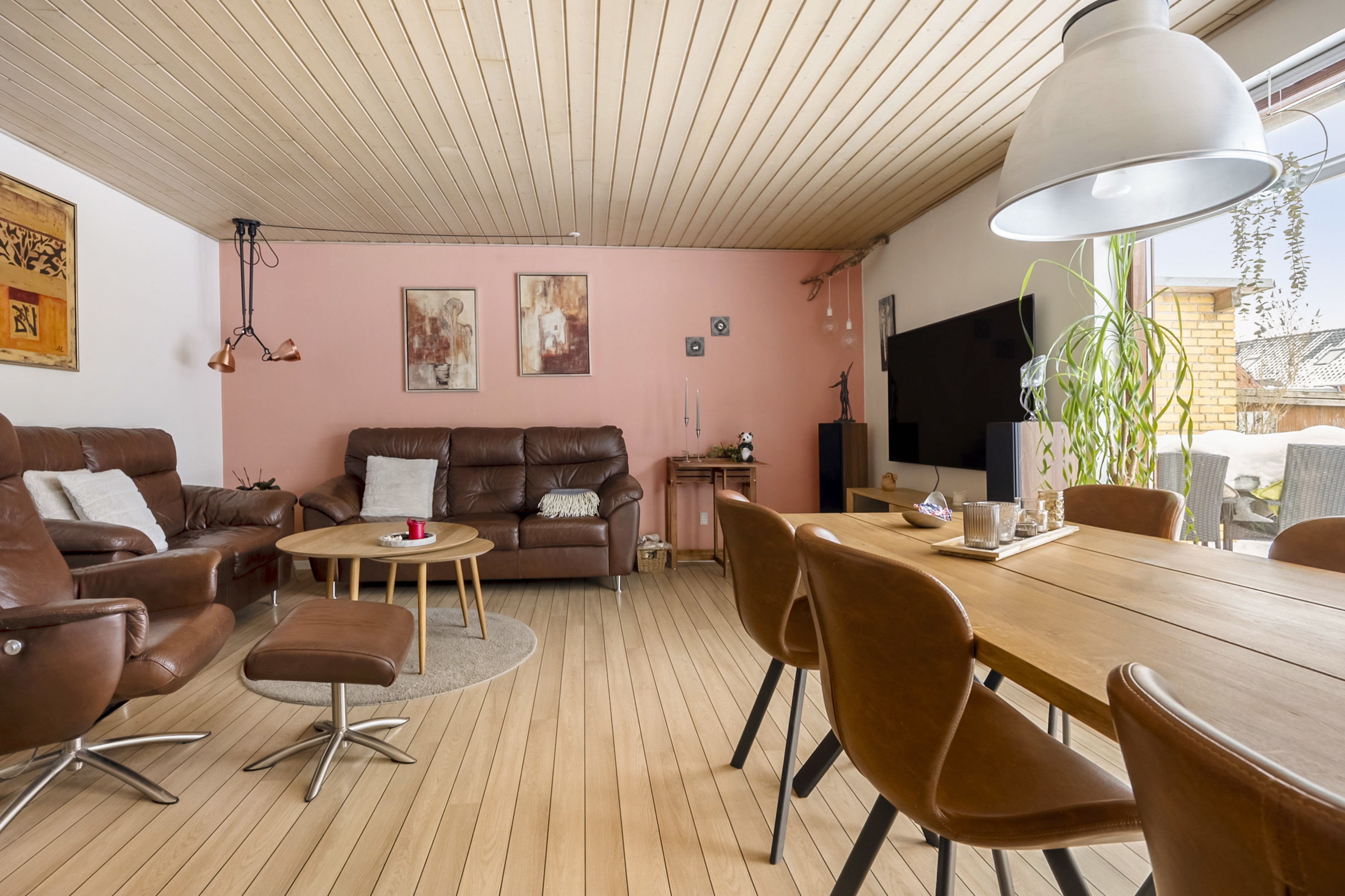 Fremhævet  billede i fuldskærmstilstand. Billede af Pilevænget 6, Ølsted, 8723 Løsning