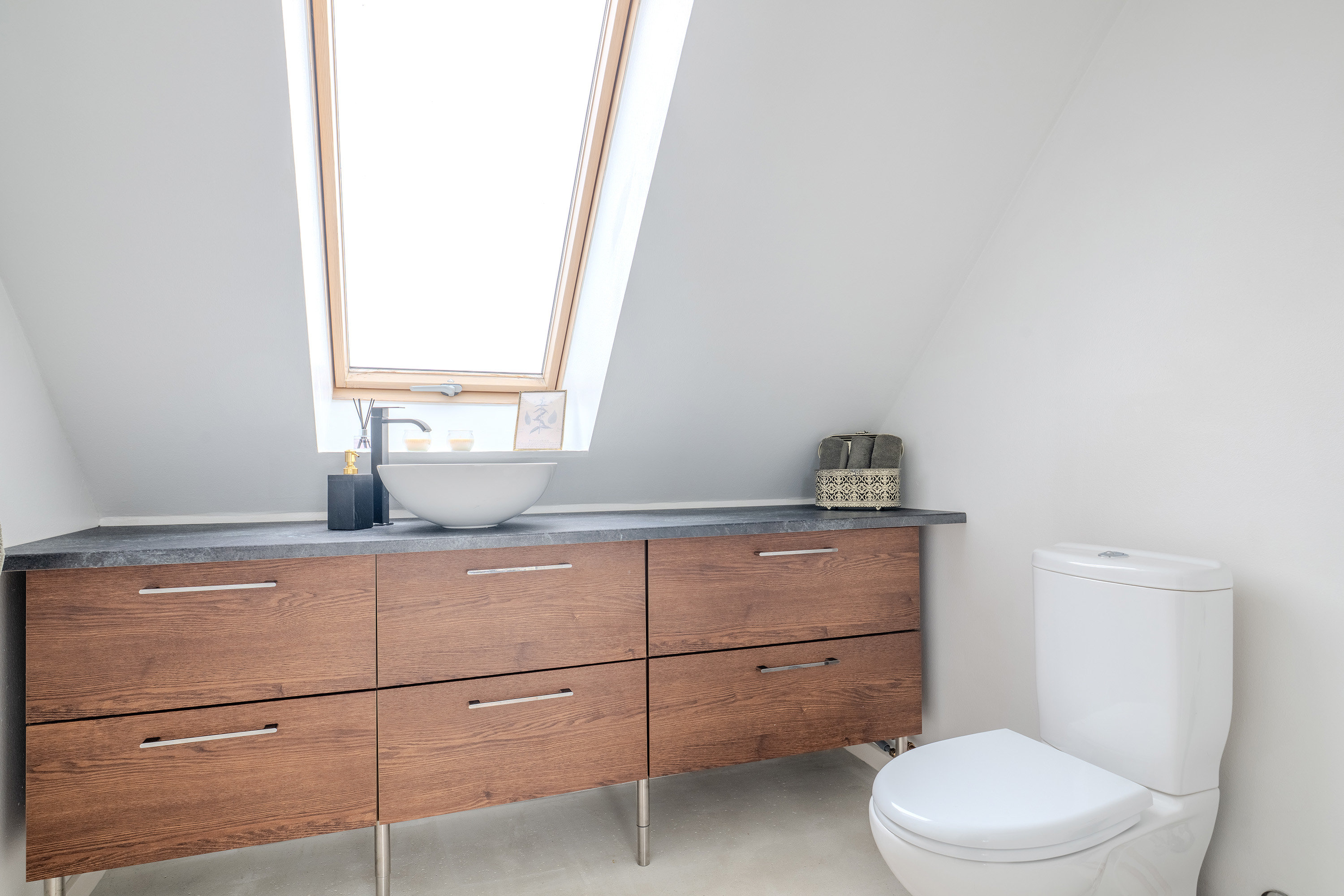 Fremhævet  billede i fuldskærmstilstand. Billede af Skovhuse 2, Lillebrænde, 4850 Stubbekøbing