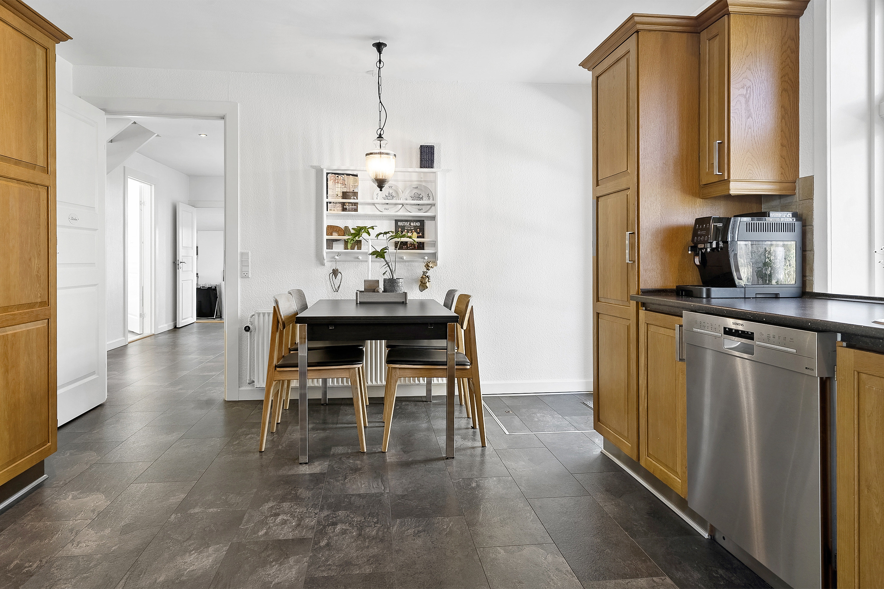 Fremhævet  billede i fuldskærmstilstand. Billede af Grøndalvej 1, Nr.Hvidbjerg, 7790 Thyholm