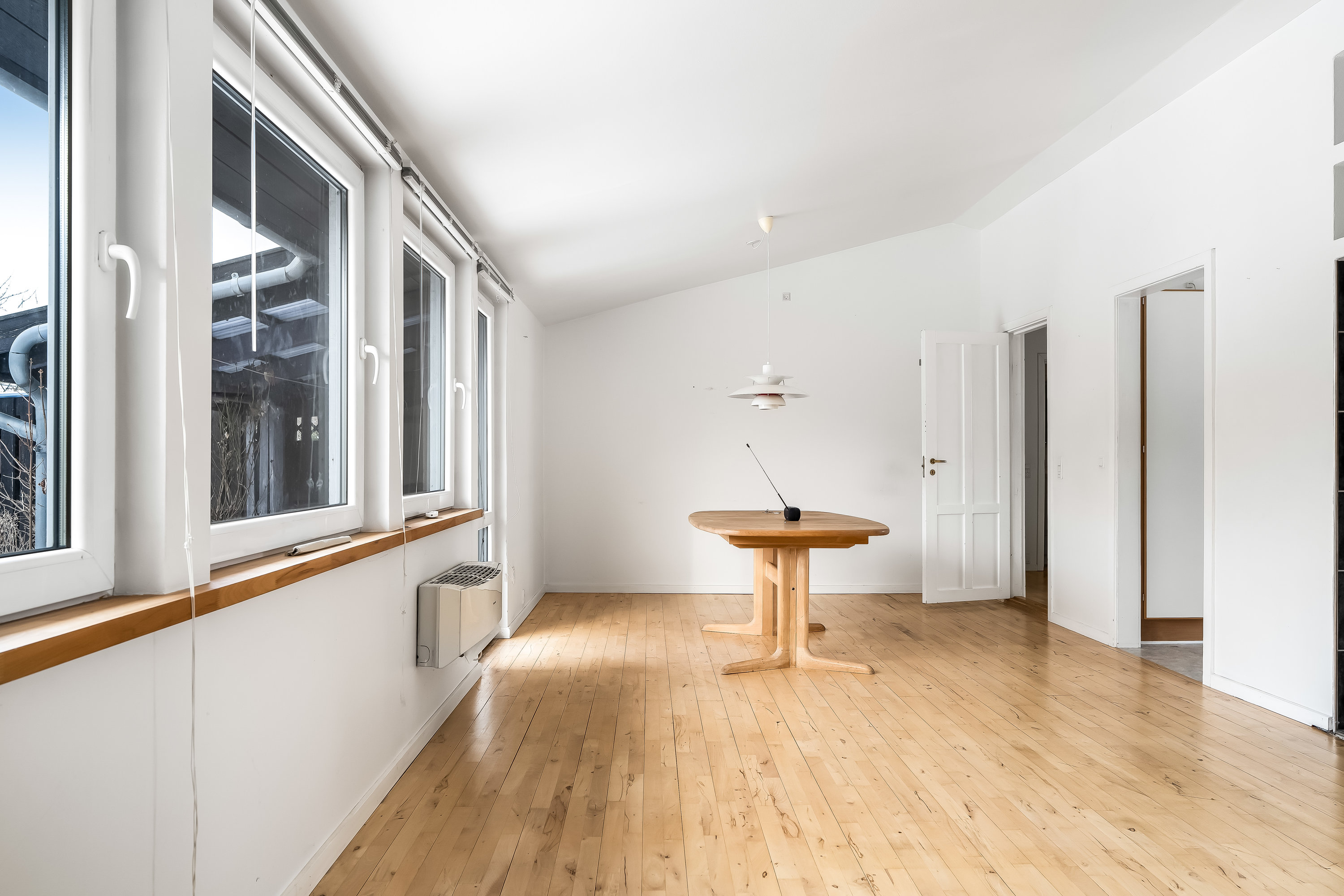 Fremhævet stue billede i fuldskærmstilstand. Billede af Ahornvej 58, 3200 Helsinge