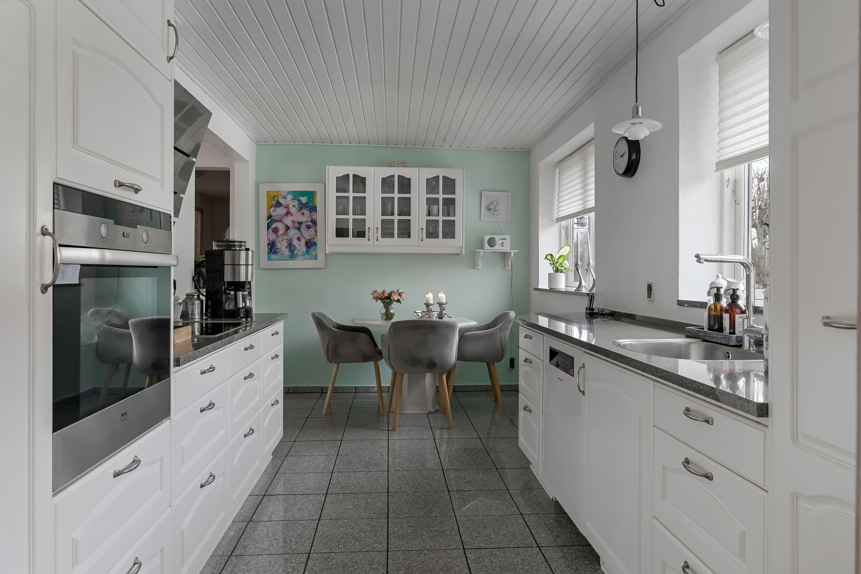 Fremhævet køkken billede i fuldskærmstilstand. Billede af Egedesmindevej 132, 6715 Esbjerg N