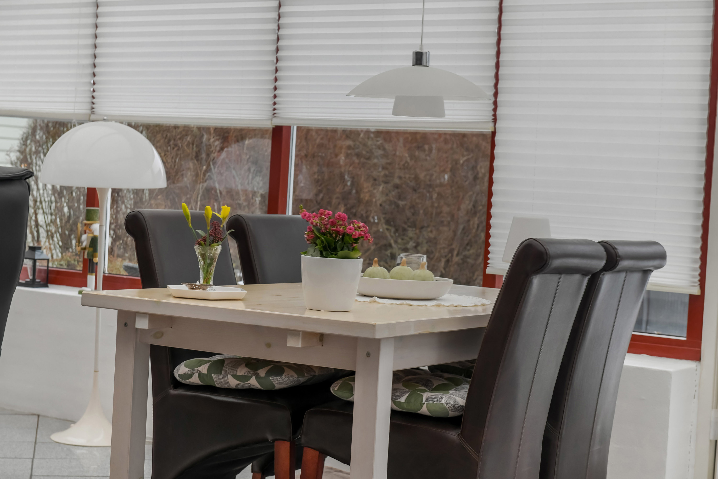 Fremhævet stue billede i fuldskærmstilstand. Billede af Egedesmindevej 132, 6715 Esbjerg N