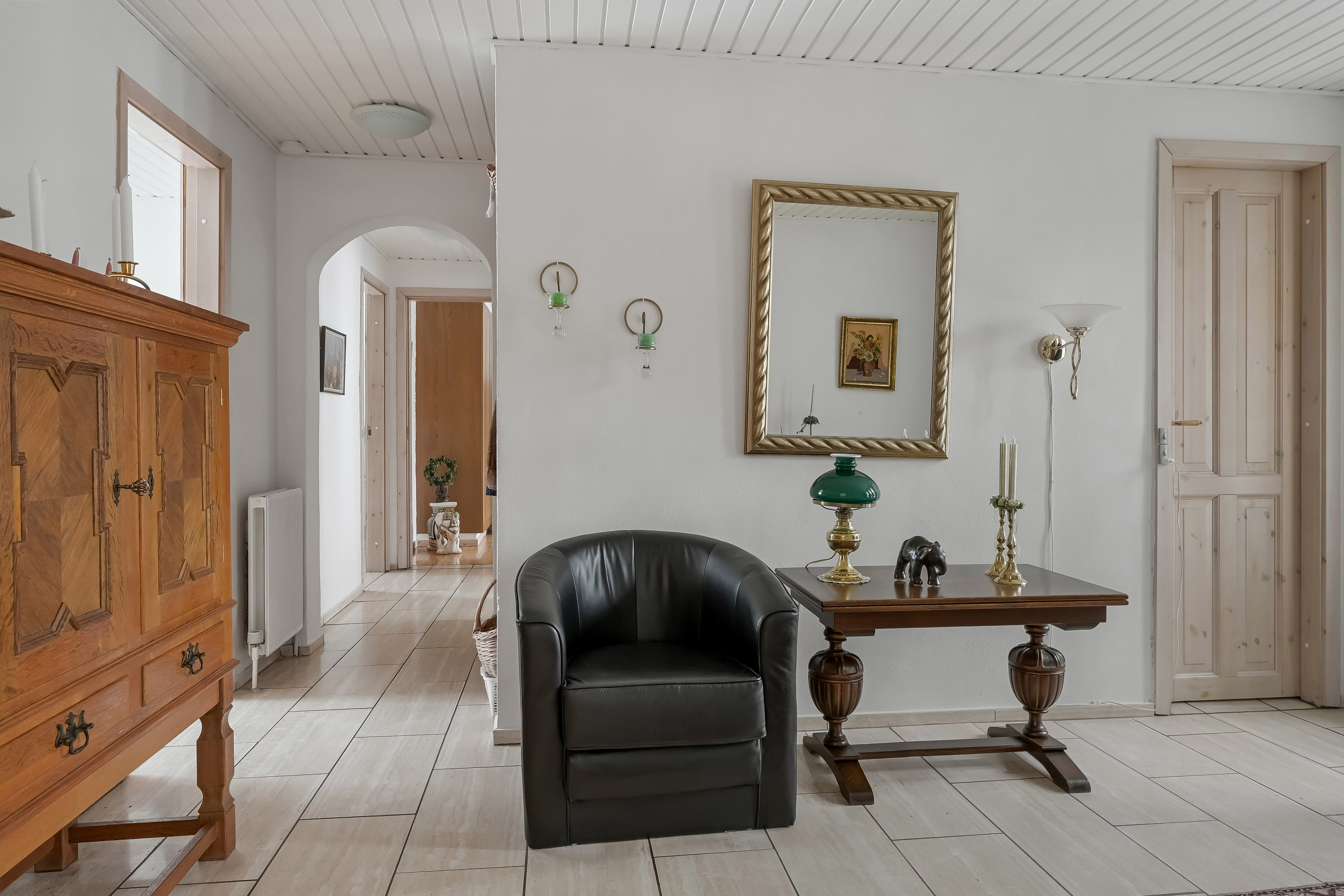 Fremhævet stue billede i fuldskærmstilstand. Billede af Egedesmindevej 132, 6715 Esbjerg N