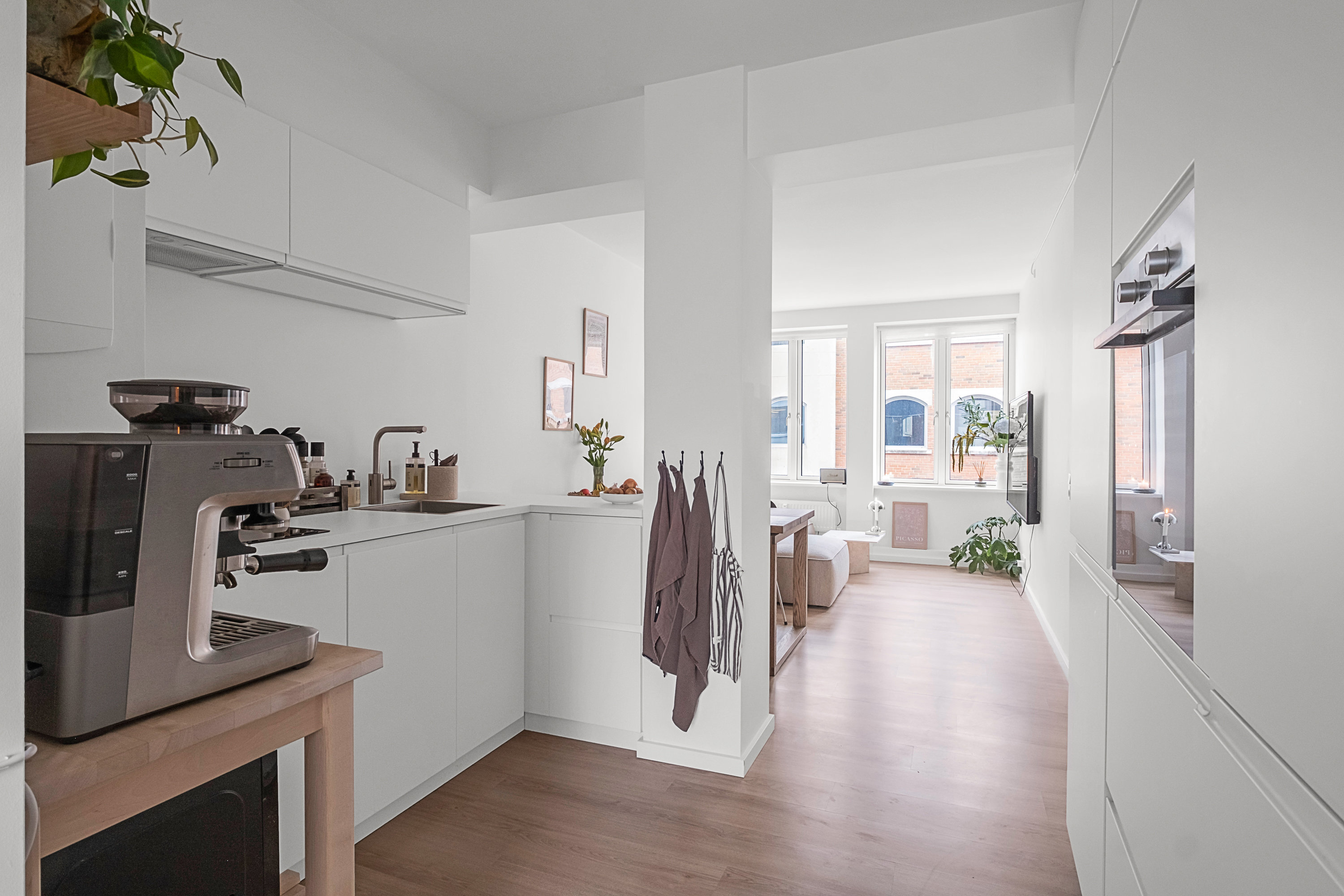 Fremhævet køkken billede i fuldskærmstilstand. Billede af Østergade 42, 1. 1., 8000 Aarhus C