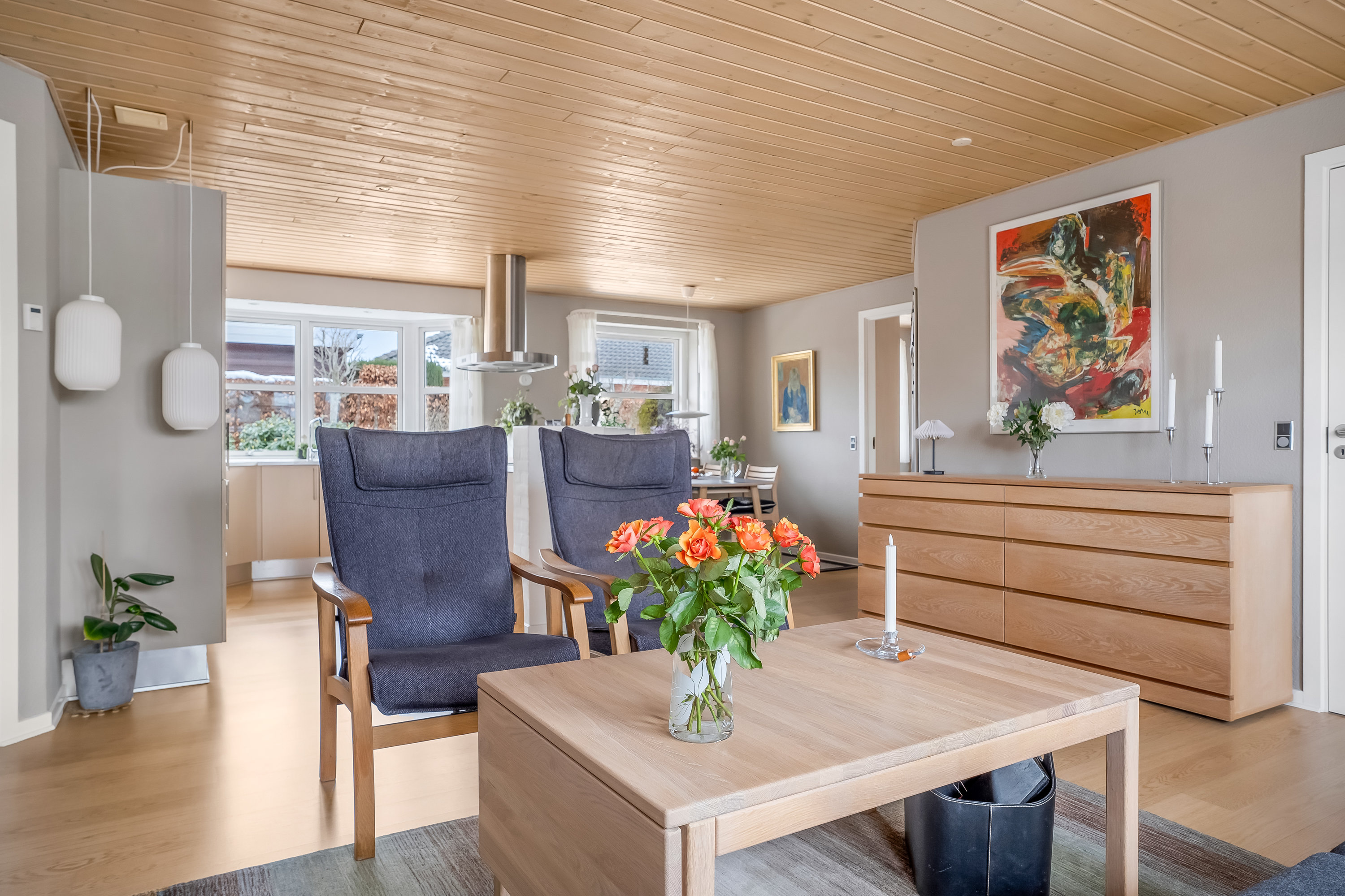 Fremhævet stue billede i fuldskærmstilstand. Billede af Agerhønevej 37, 4930 Maribo