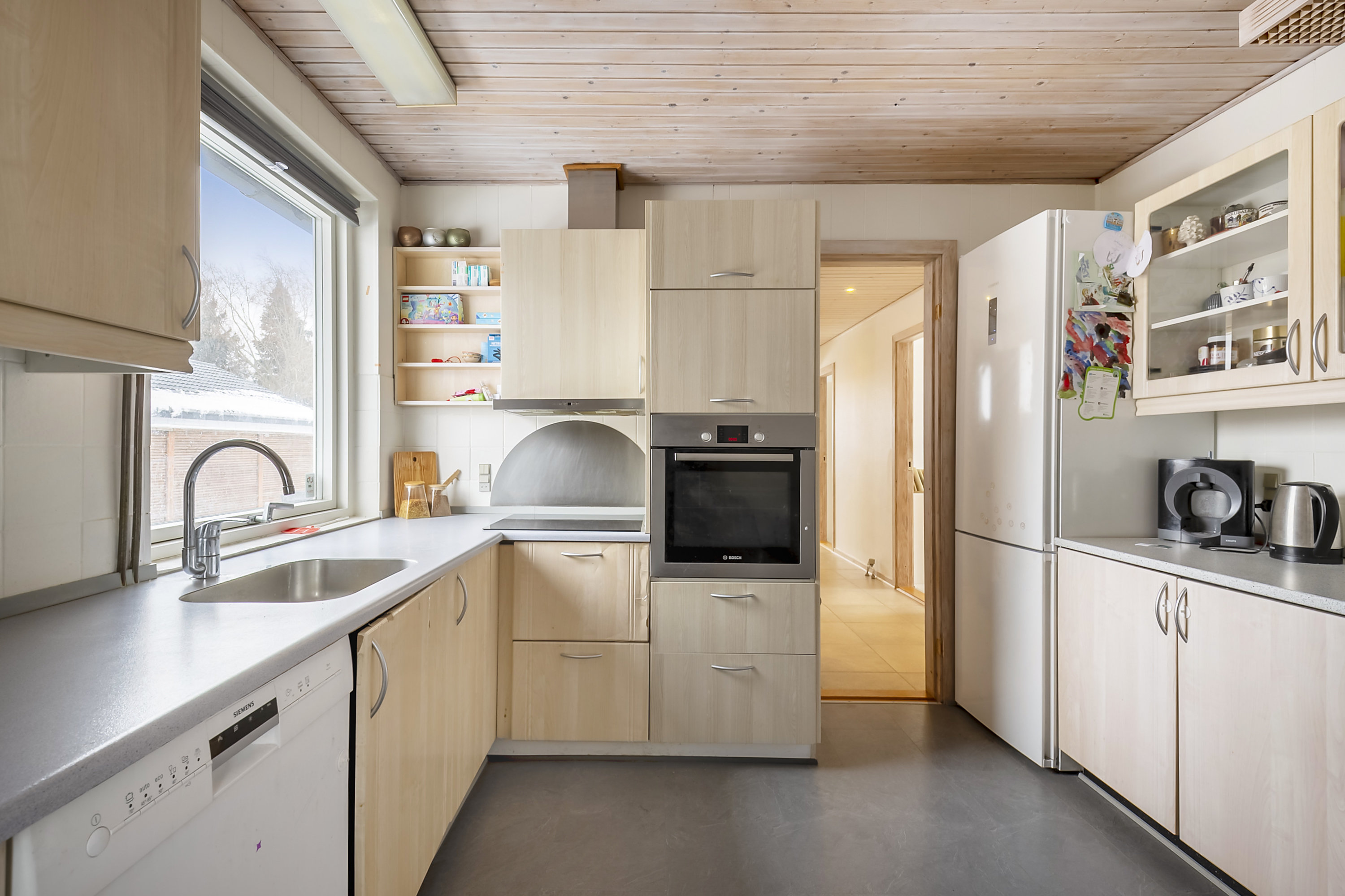 Fremhævet køkken billede i fuldskærmstilstand. Billede af Askvej 3, Dyrup, 5250 Odense SV