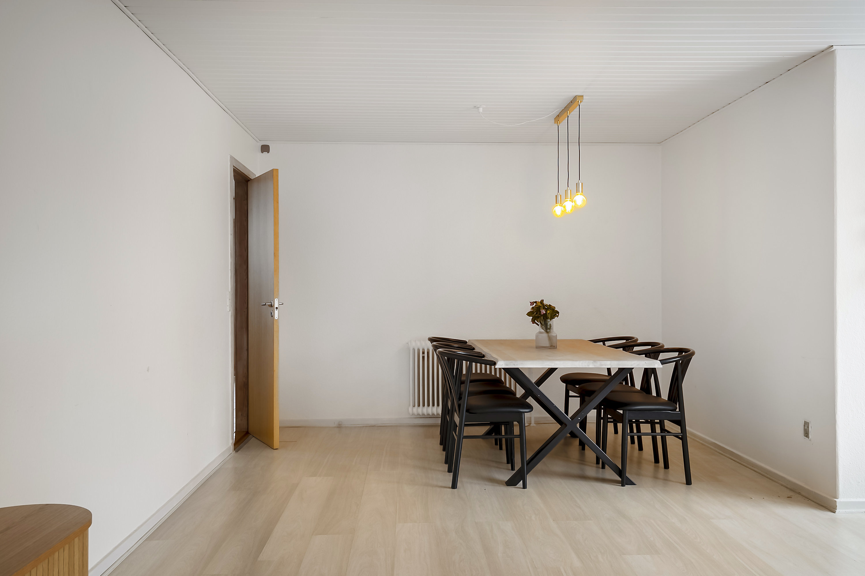 Fremhævet stue billede i fuldskærmstilstand. Billede af Askvej 3, Dyrup, 5250 Odense SV