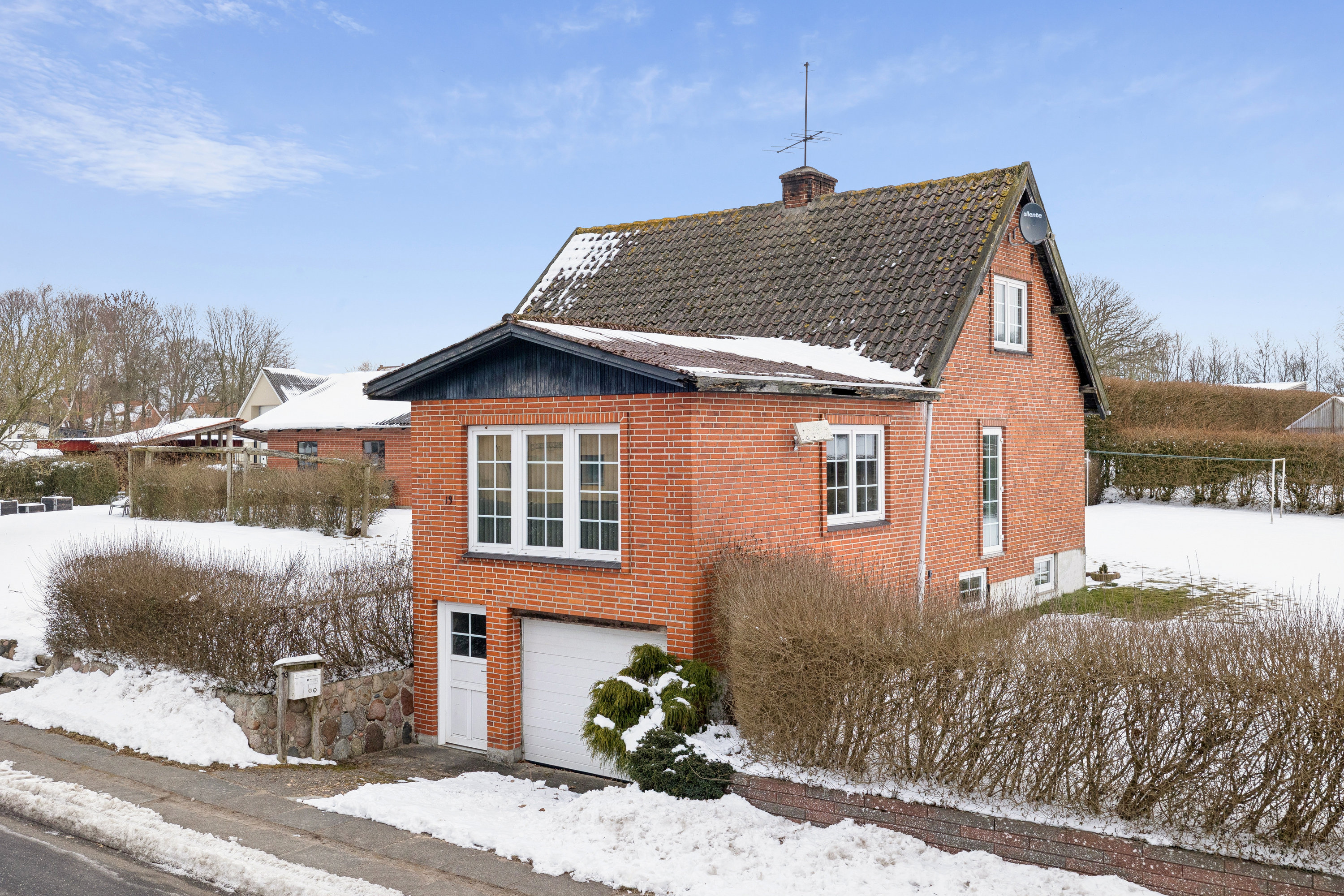 Fremhævet ejendom billede i fuldskærmstilstand. Billede af Søndermarksvej 13+11, Stenild, 9500 Hobro