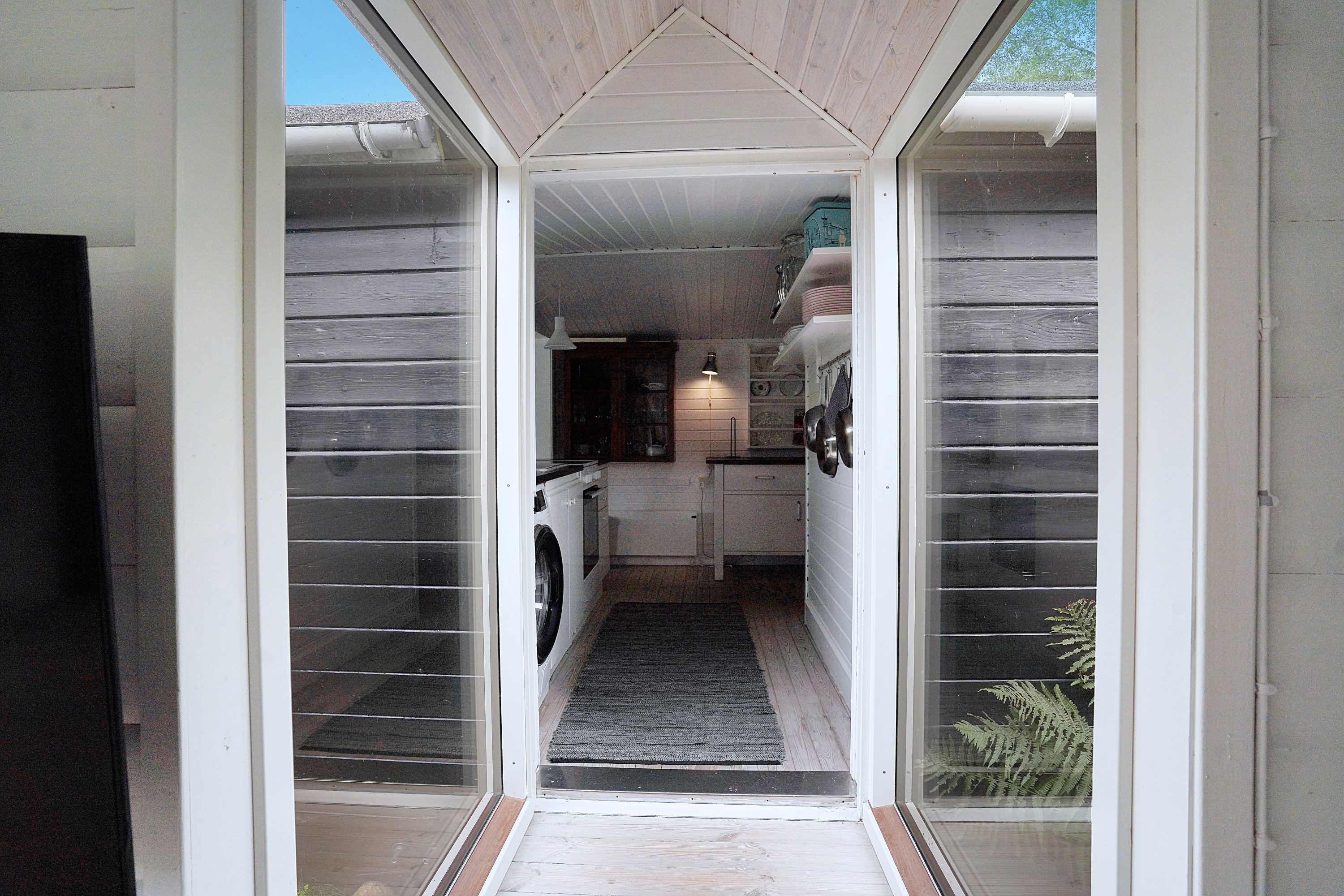 Fremhævet mellemgang billede i fuldskærmstilstand. Billede af Tranevej 14, 3100 Hornbæk