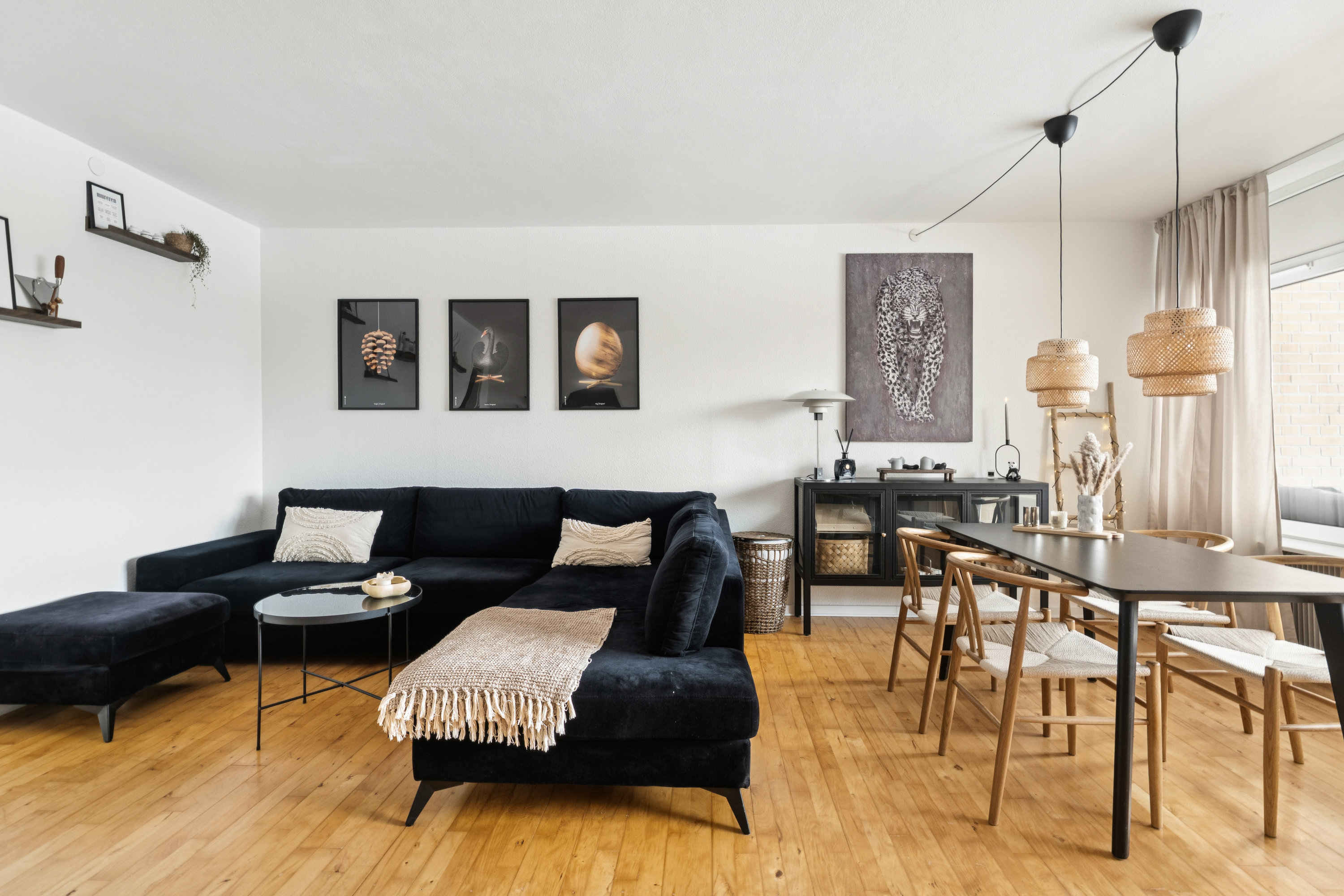 Fremhævet stue billede i fuldskærmstilstand. Billede af Rindsvej 38, 1. tv., 8920 Randers NV