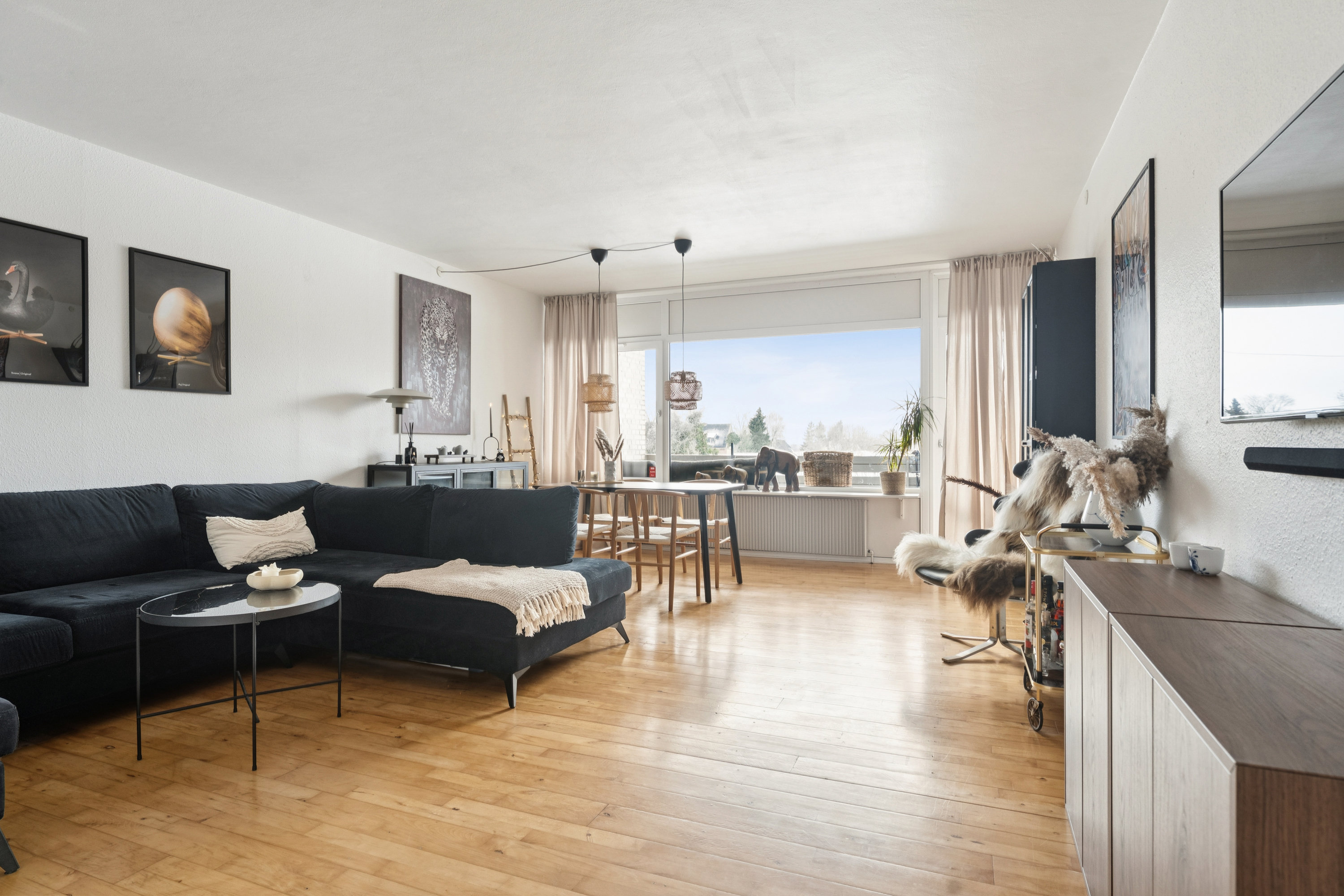 Fremhævet stue billede i fuldskærmstilstand. Billede af Rindsvej 38, 1. tv., 8920 Randers NV