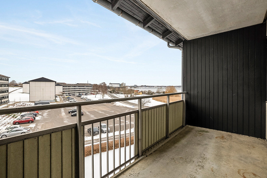 Fremhævet altan billede i fuldskærmstilstand. Billede af Tyreengen 38, 3. th., 4220 Korsør