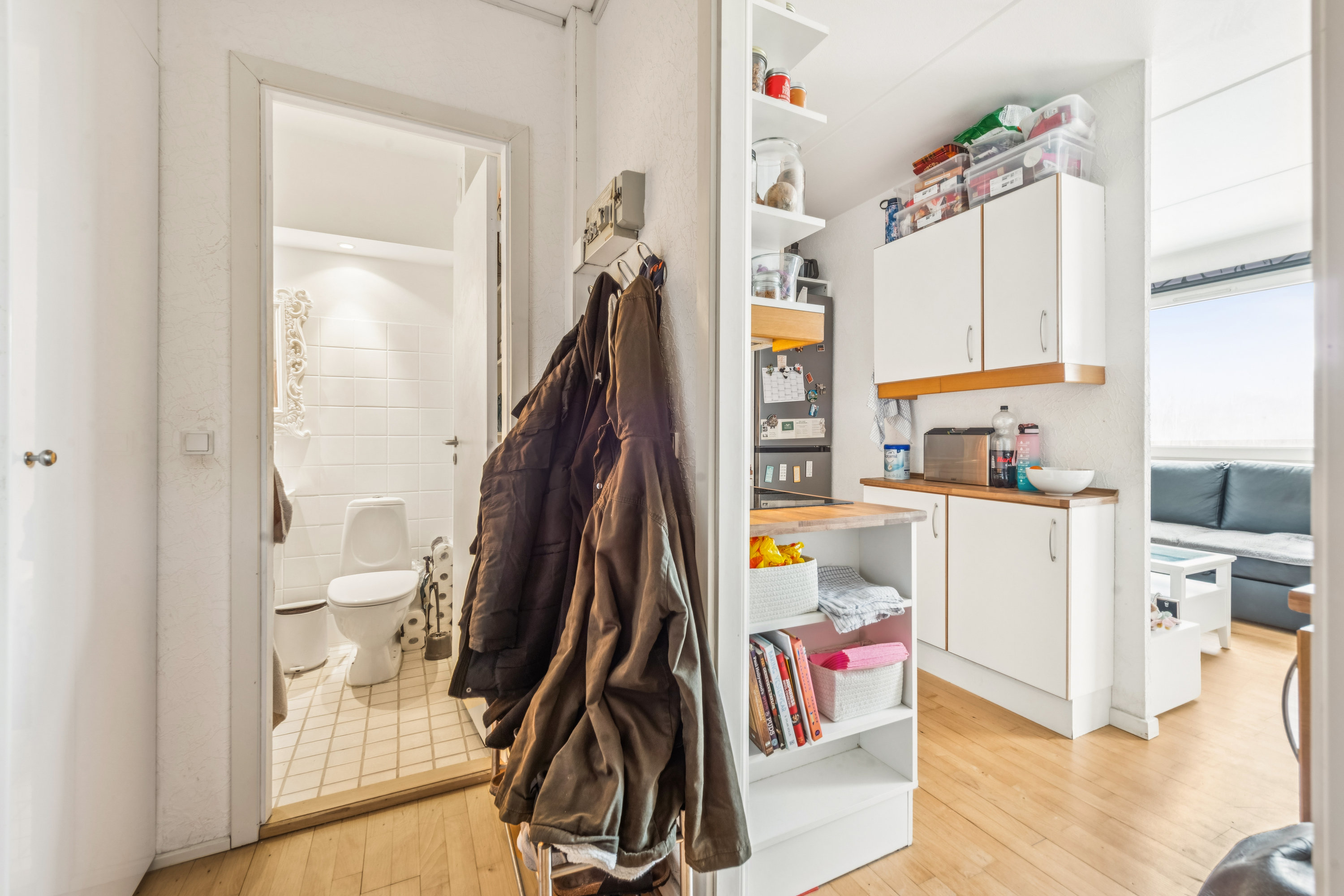 Fremhævet gang billede i fuldskærmstilstand. Billede af Murskeen 1, 2. 6., Høje Taastrup, 2630 Taastrup