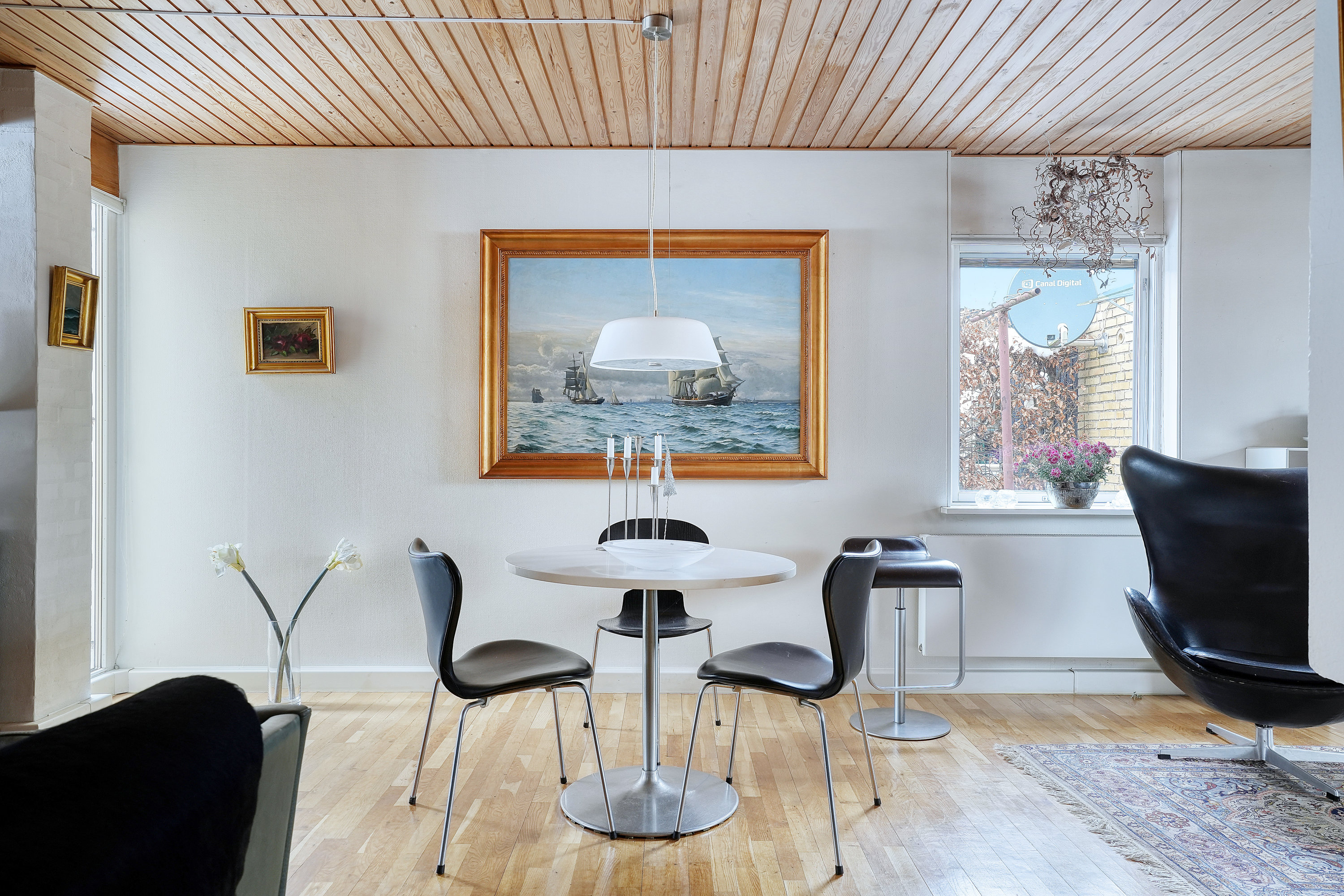 Fremhævet spisestue billede i fuldskærmstilstand. Billede af Dalen 8, 4300 Holbæk