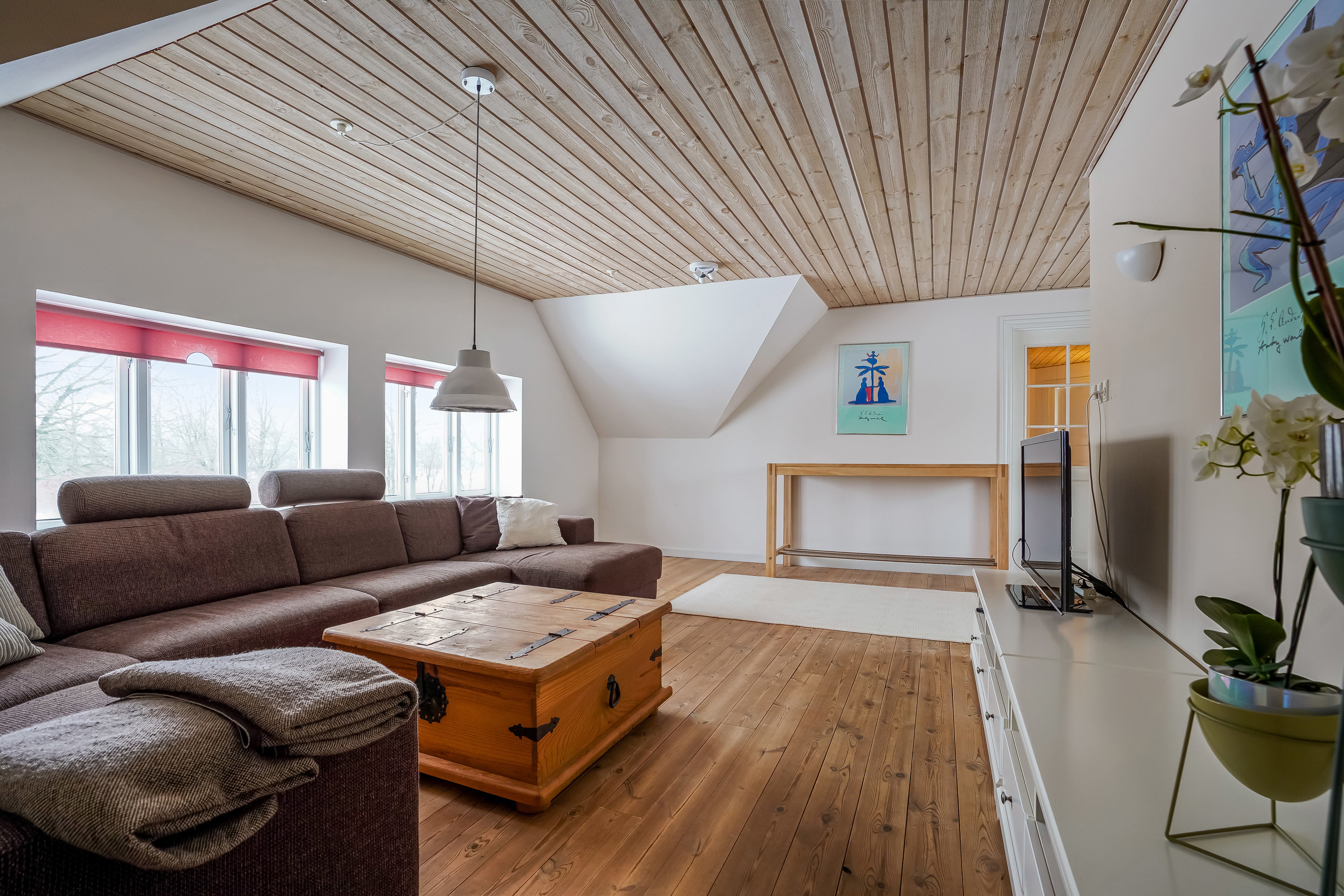 Fremhævet stue billede i fuldskærmstilstand. Billede af Tofthøjvej 41, Tofthøj, 7321 Gadbjerg