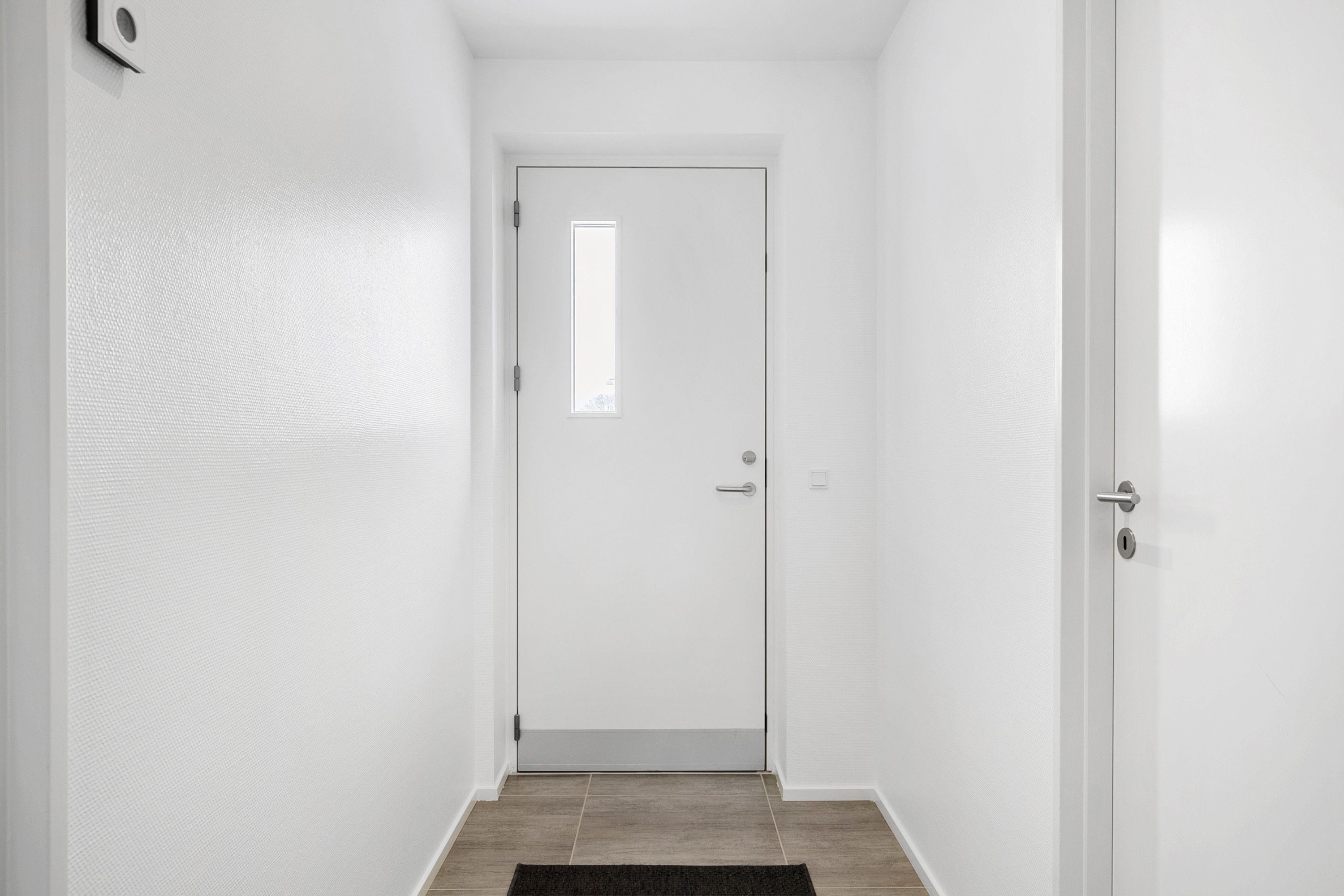 Fremhævet gang billede i fuldskærmstilstand. Billede af Snedronningen 18, Seden, 5240 Odense NØ