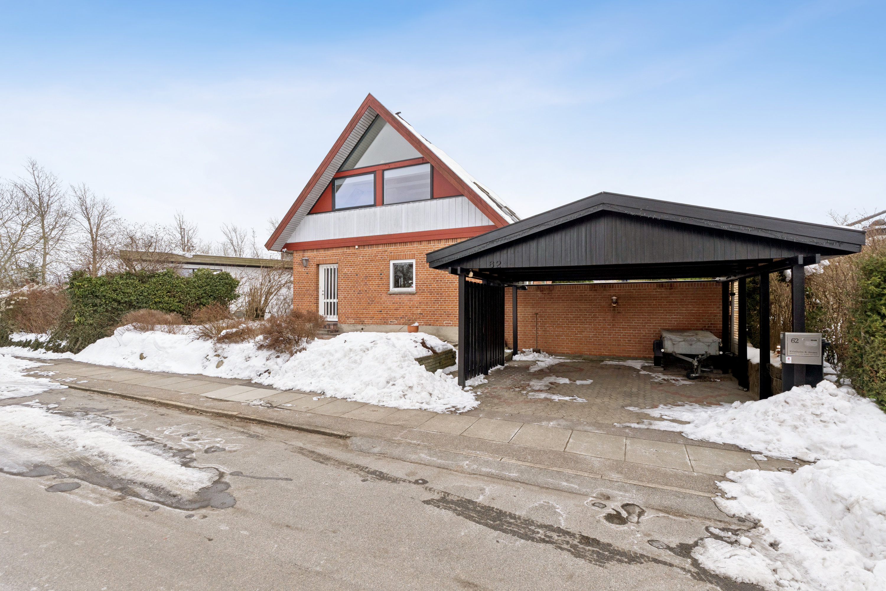 Fremhævet set fra vejen billede i fuldskærmstilstand. Billede af Hejrevej 62, 4000 Roskilde