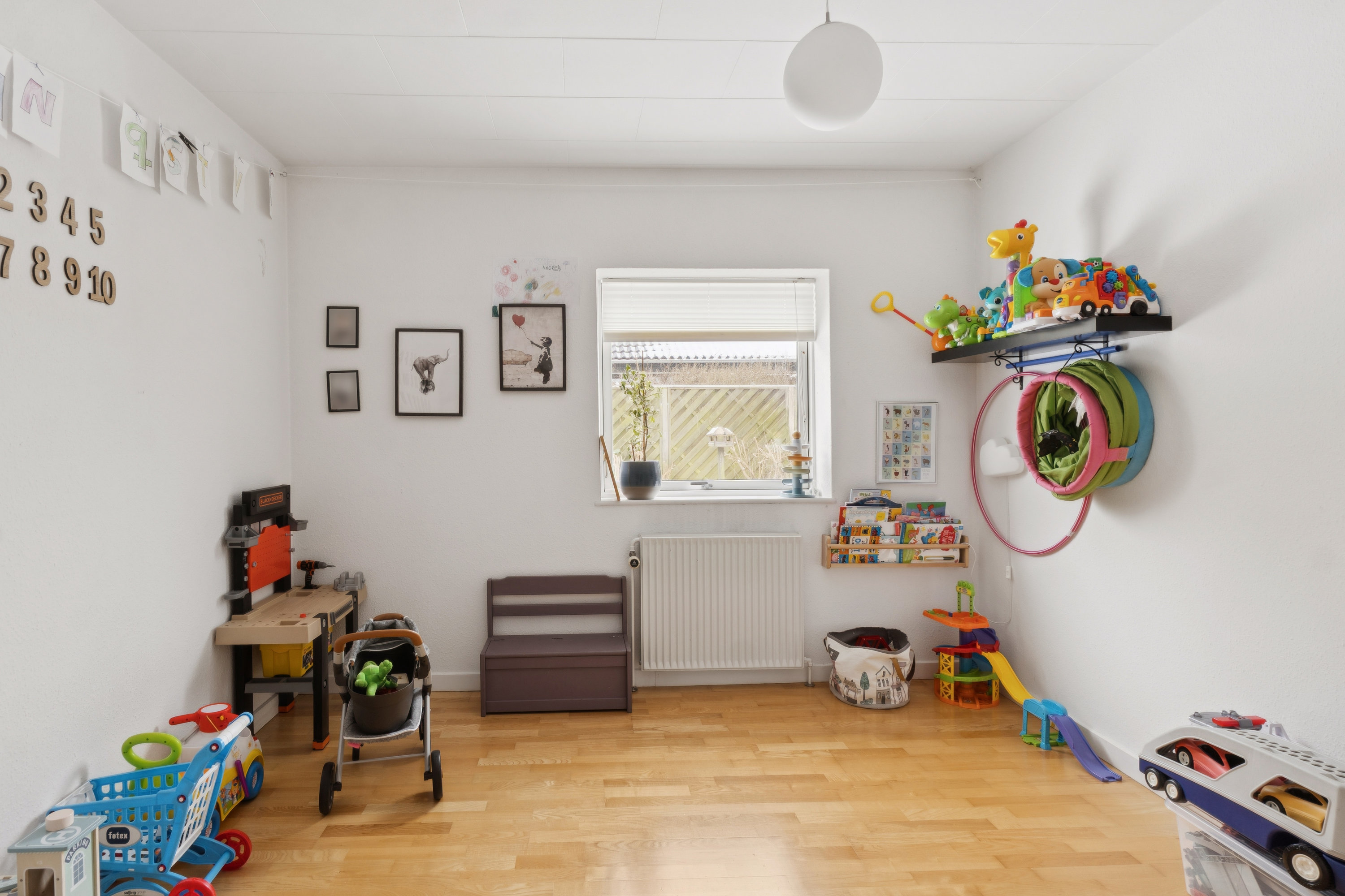 Fremhævet soveværelse billede i fuldskærmstilstand. Billede af Hejrevej 62, 4000 Roskilde