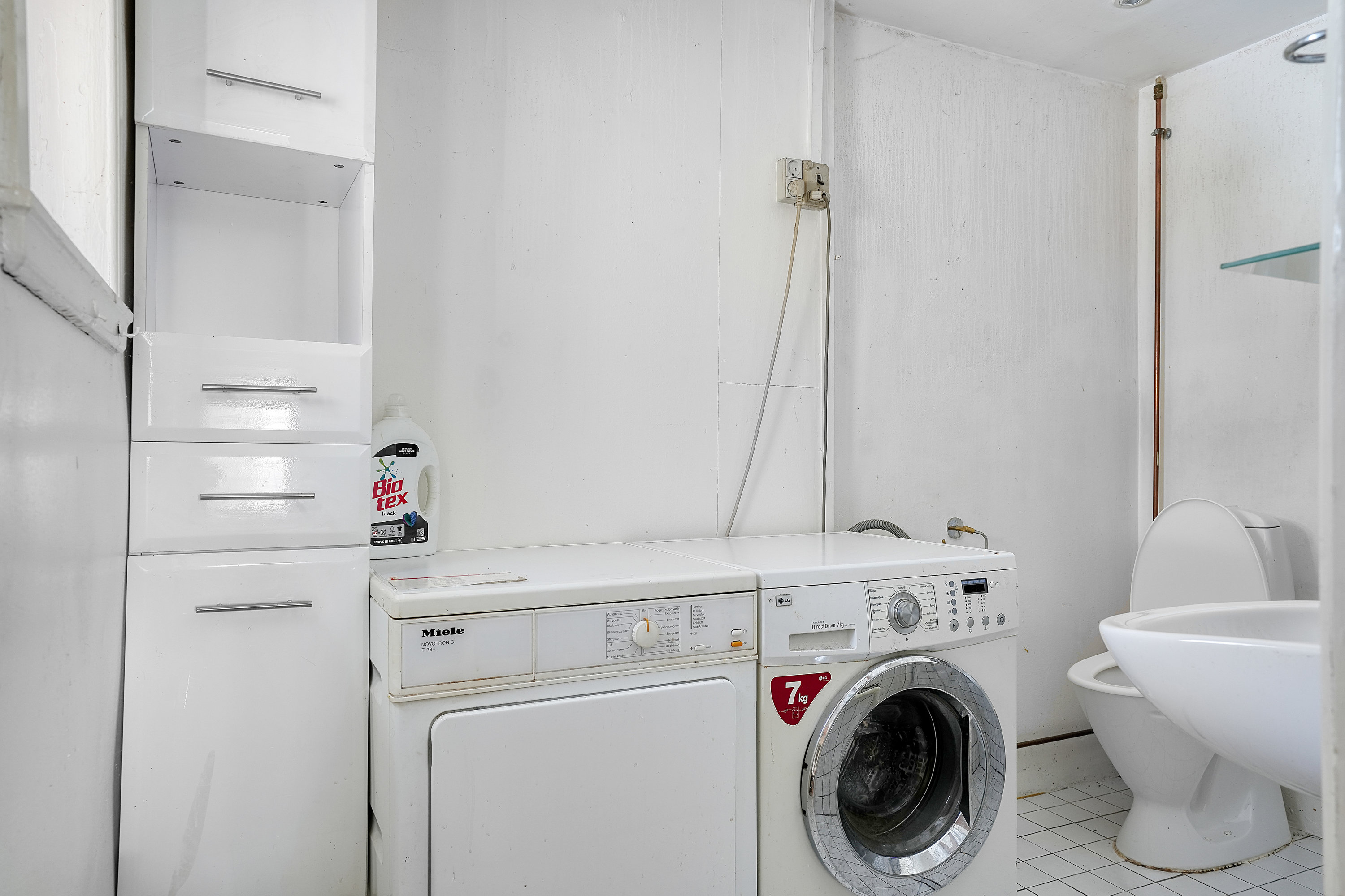 Fremhævet badeværelse billede i fuldskærmstilstand. Billede af Oddenvej 4A, Nygård, 4500 Nykøbing Sj