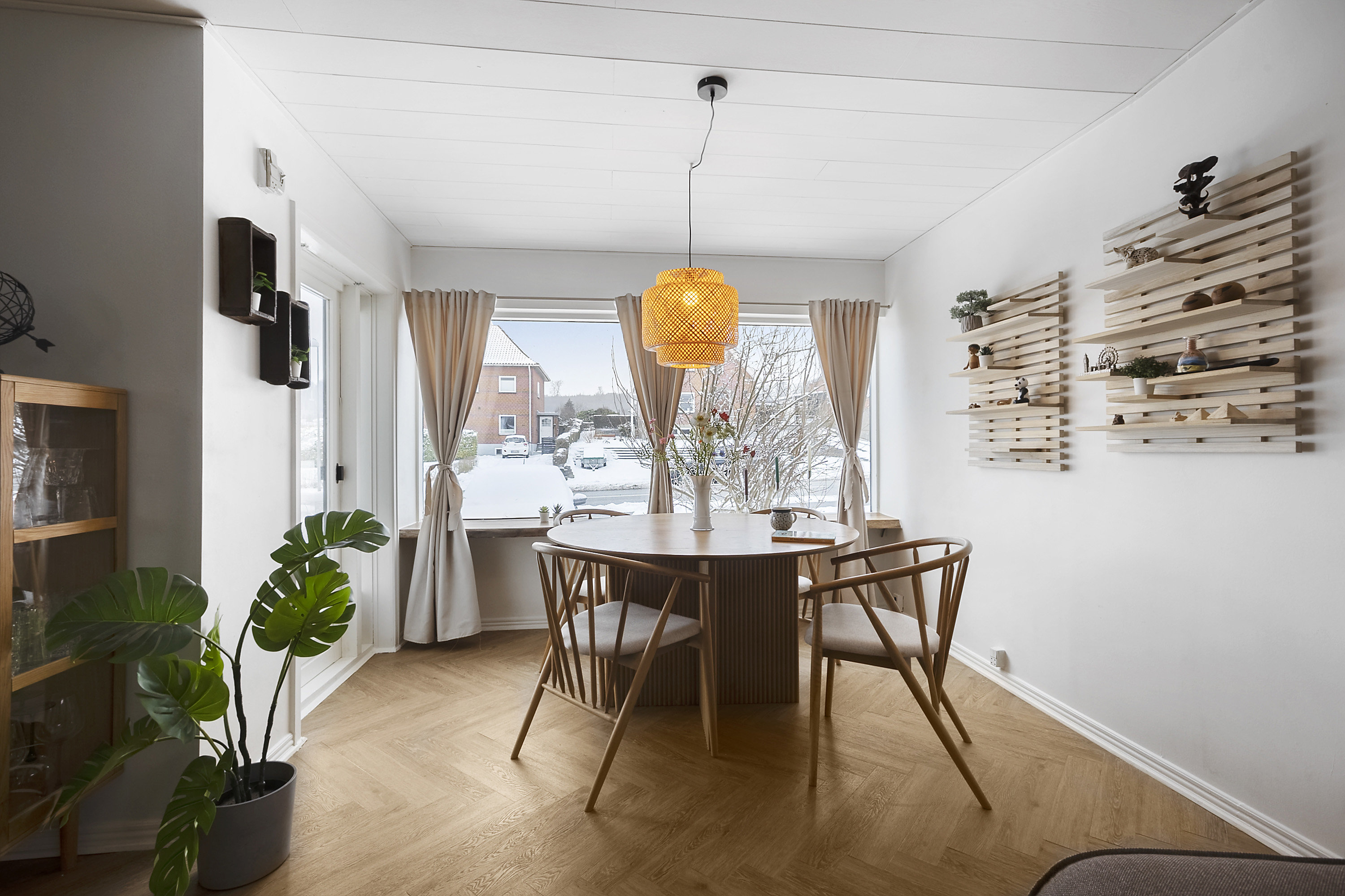 Fremhævet spisestue billede i fuldskærmstilstand. Billede af Haderslevvej 80, 6200 Aabenraa