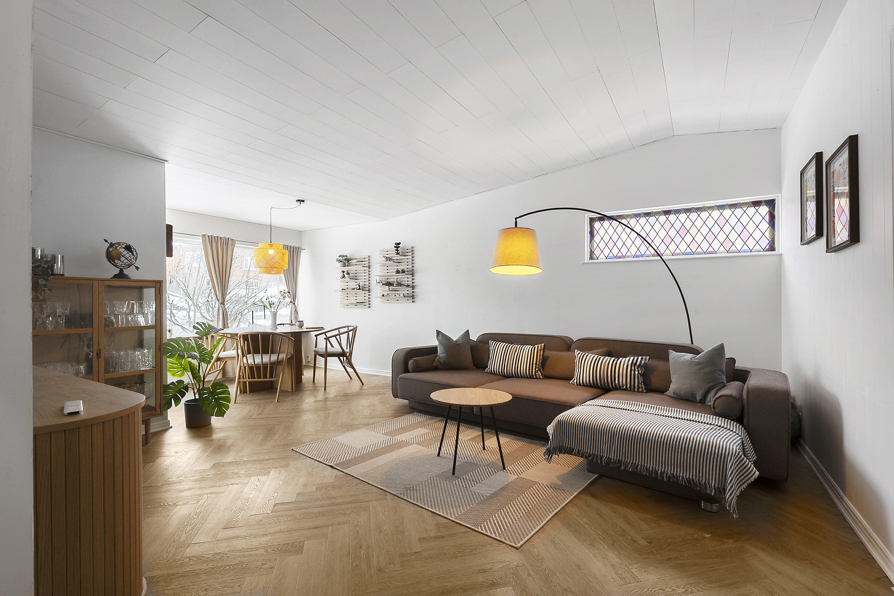 Fremhævet stue billede i fuldskærmstilstand. Billede af Haderslevvej 80, 6200 Aabenraa