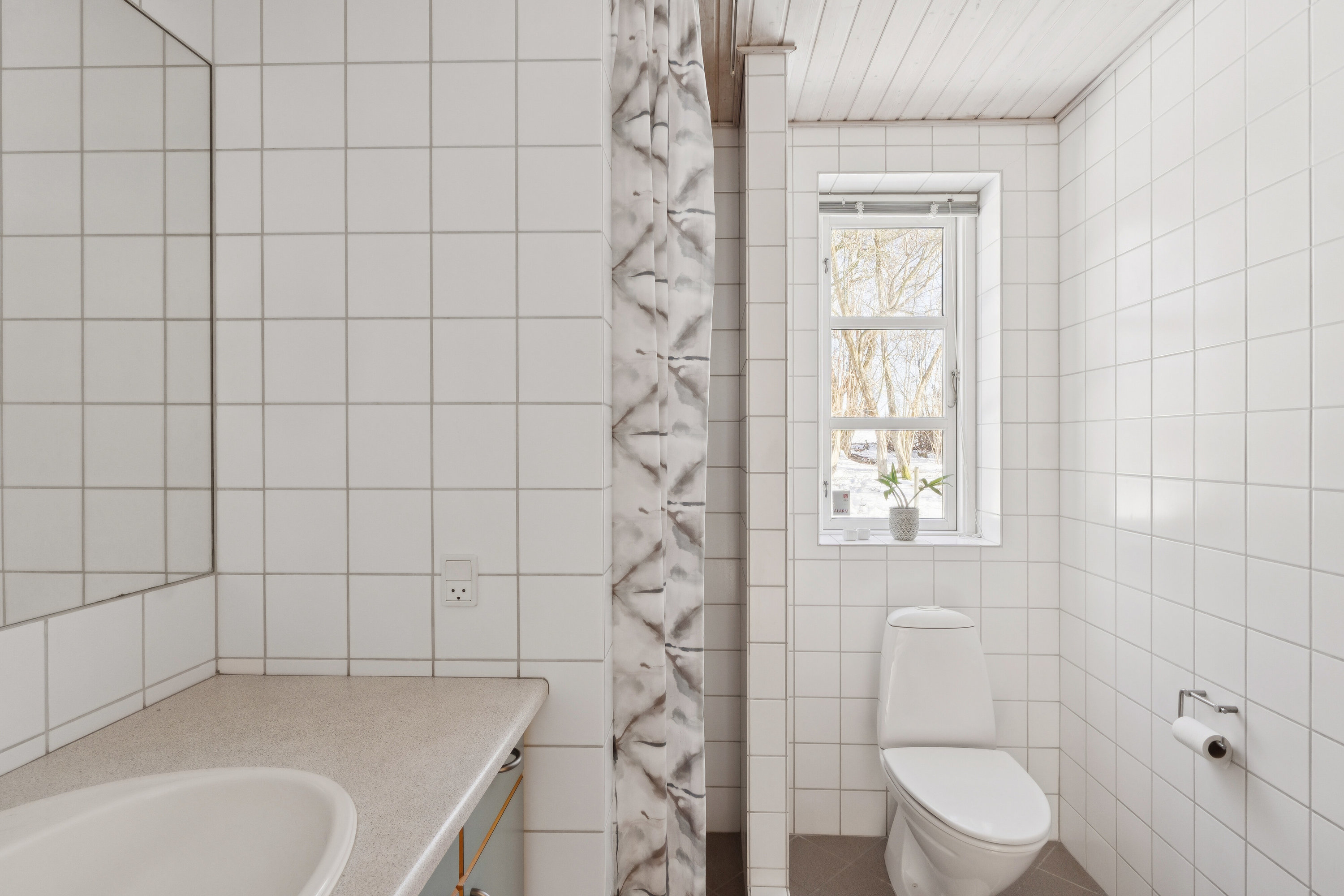 Fremhævet badeværelse billede i fuldskærmstilstand. Billede af Langerødvej 45A, Langerød, 3480 Fredensborg