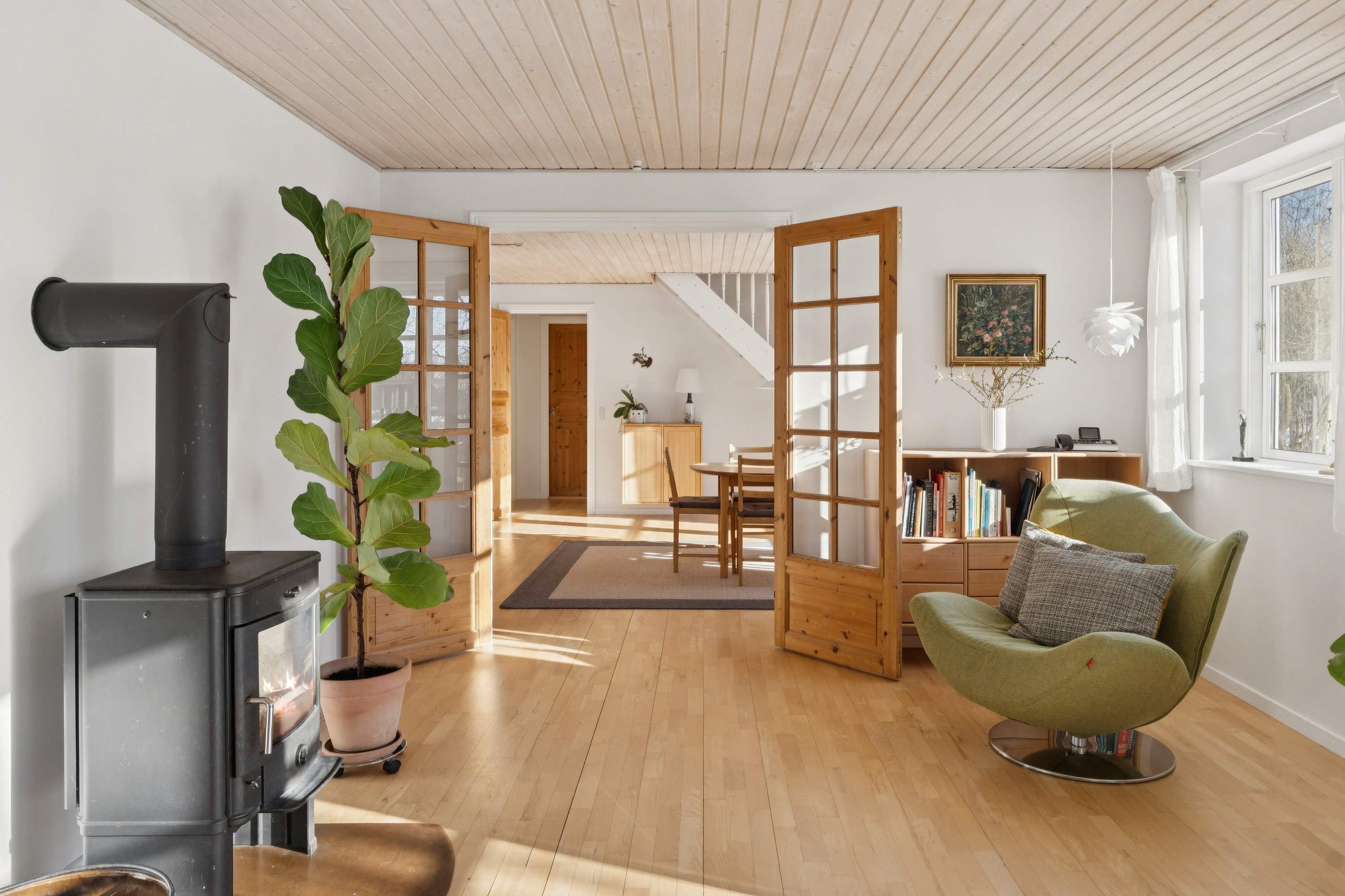 Fremhævet stue billede i fuldskærmstilstand. Billede af Langerødvej 45A, Langerød, 3480 Fredensborg