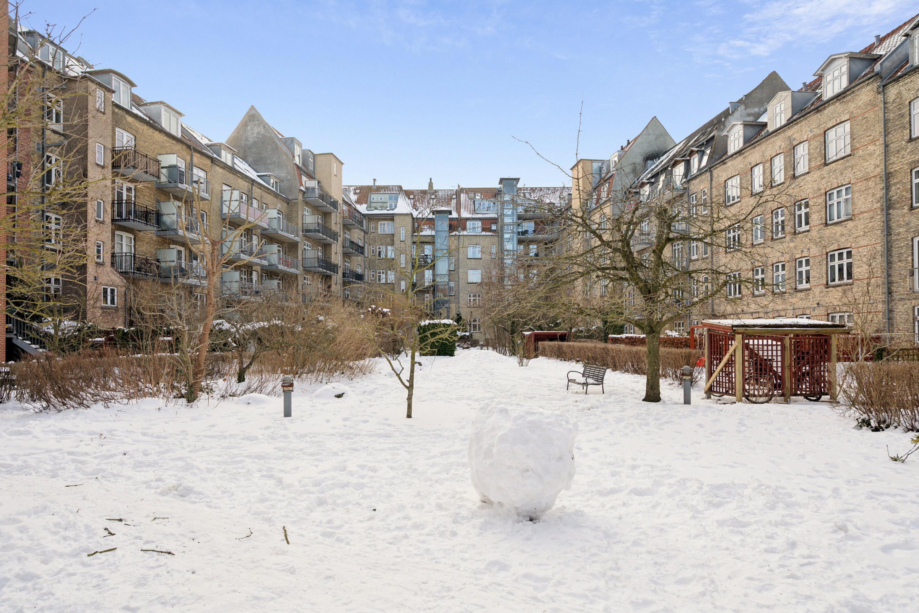 Fremhævet andet billede i fuldskærmstilstand. Billede af Skt. Anna Gade 45B, 4. th., 8000 Aarhus C