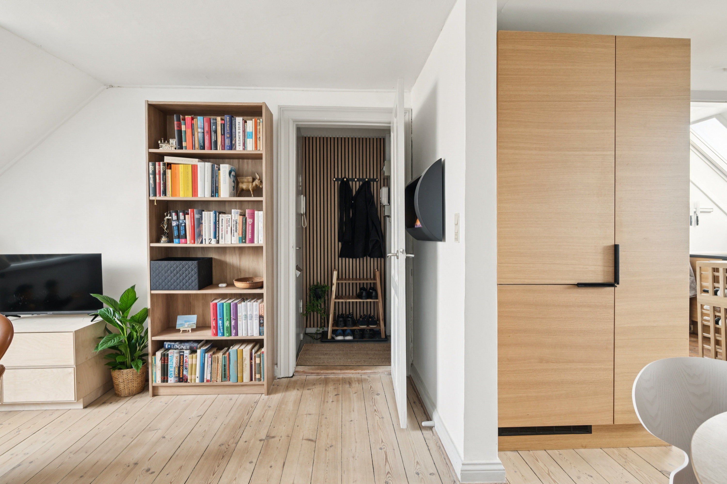 Fremhævet værelse billede i fuldskærmstilstand. Billede af Skt. Anna Gade 45B, 4. th., 8000 Aarhus C