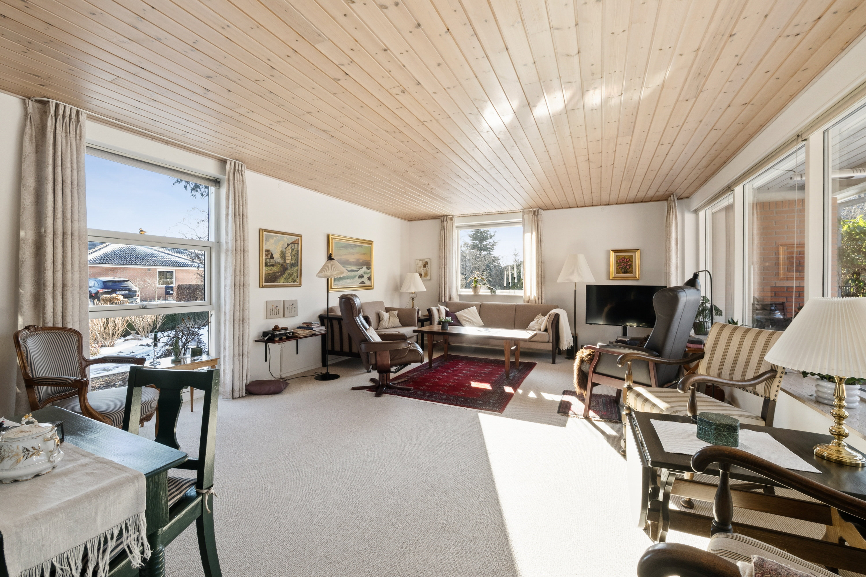 Fremhævet stue billede i fuldskærmstilstand. Billede af Vestervangen 36, 7900 Nykøbing M