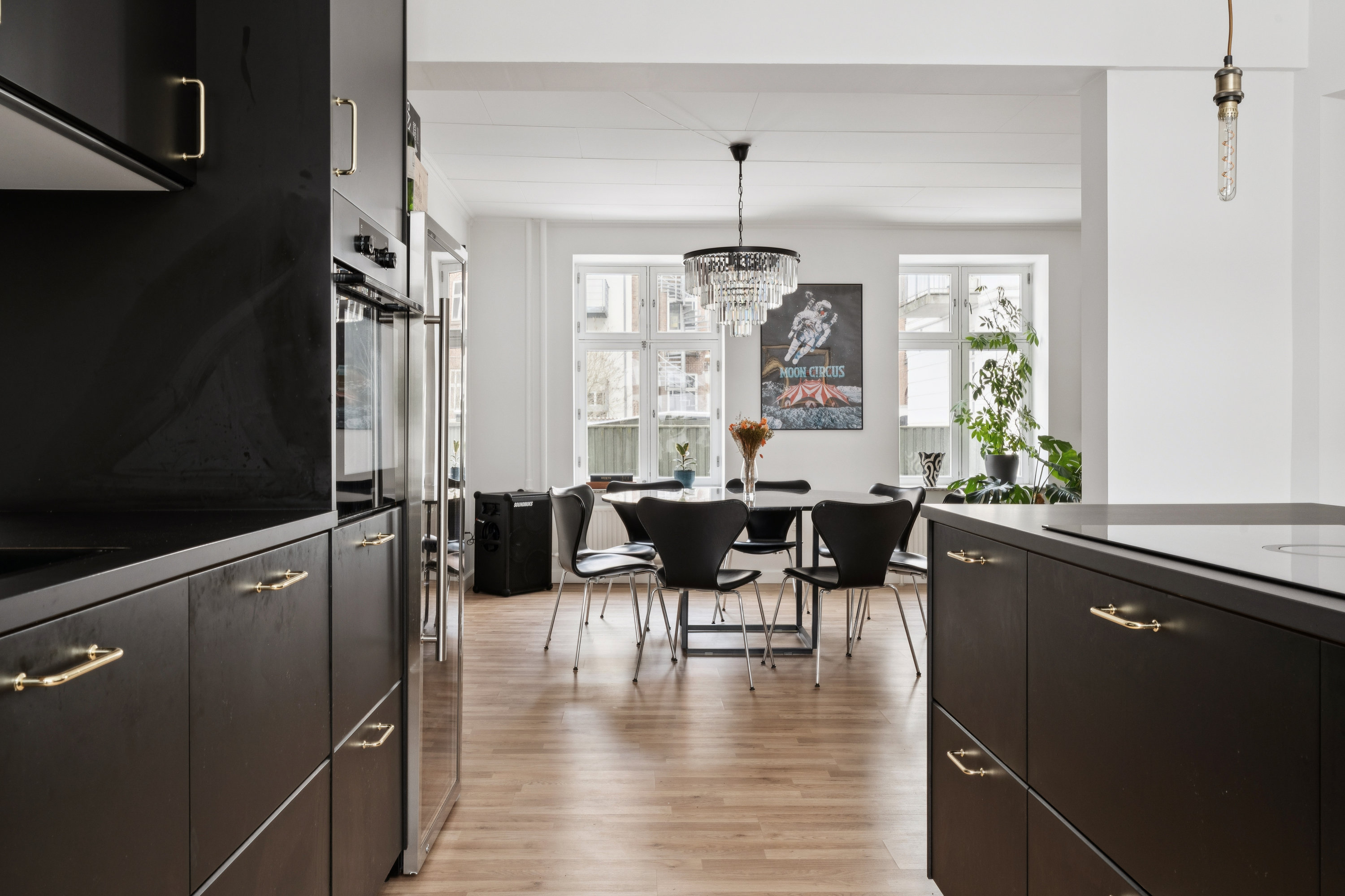 Fremhævet køkken billede i fuldskærmstilstand. Billede af Christiansgade 1A, st.. th., 9000 Aalborg